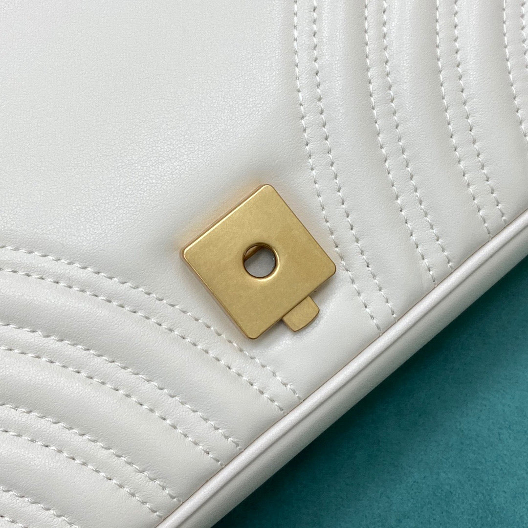 [TOP] GUCCI GG Marmont Bag Matelasse Small 26cm - White