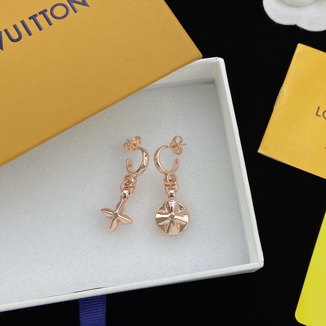 [TOP] Louis Vuitton LV Blossom Earrings