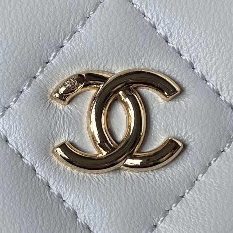 [TOP] CHANEL Vanity Case Lambskin 8.5*11*7cm -Black & White-GHW-2 colours