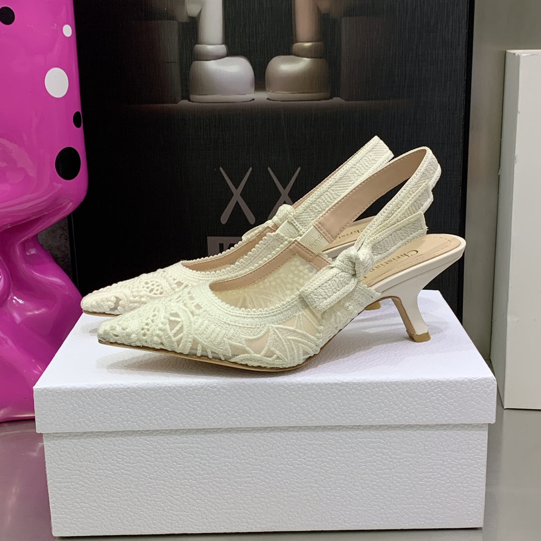 [TOP] Christian Dior Macrame Mid Heels Lace Shoes 22 - White