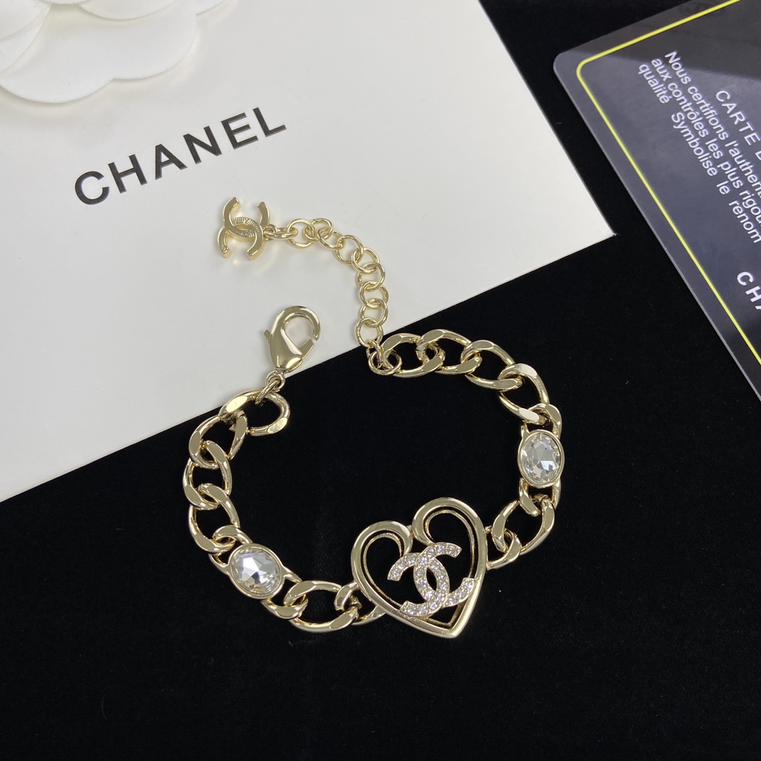[TOP] CHANEL Bracelet - Gold