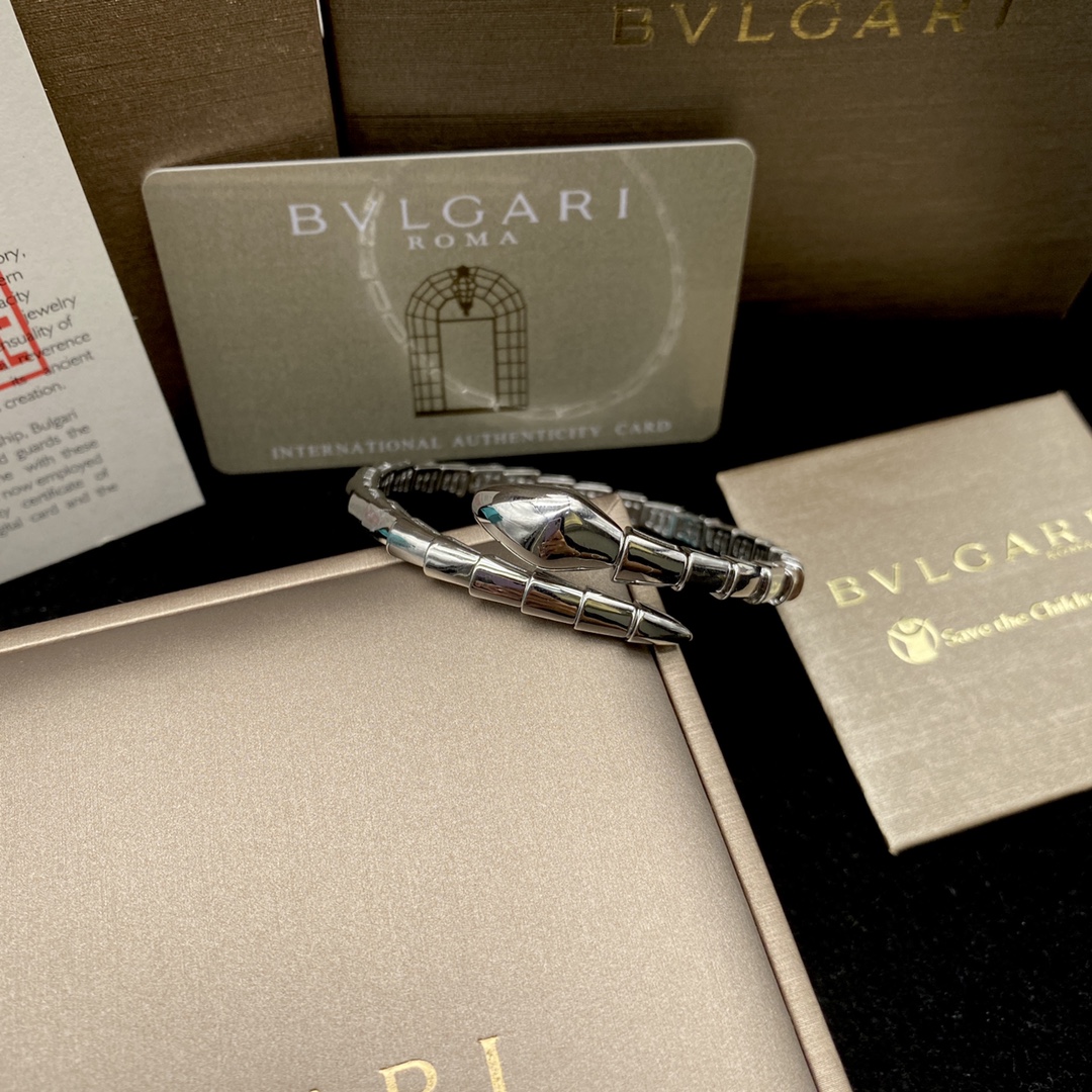 [TOP] BVLGARI  Serpenti Viper Bracelet