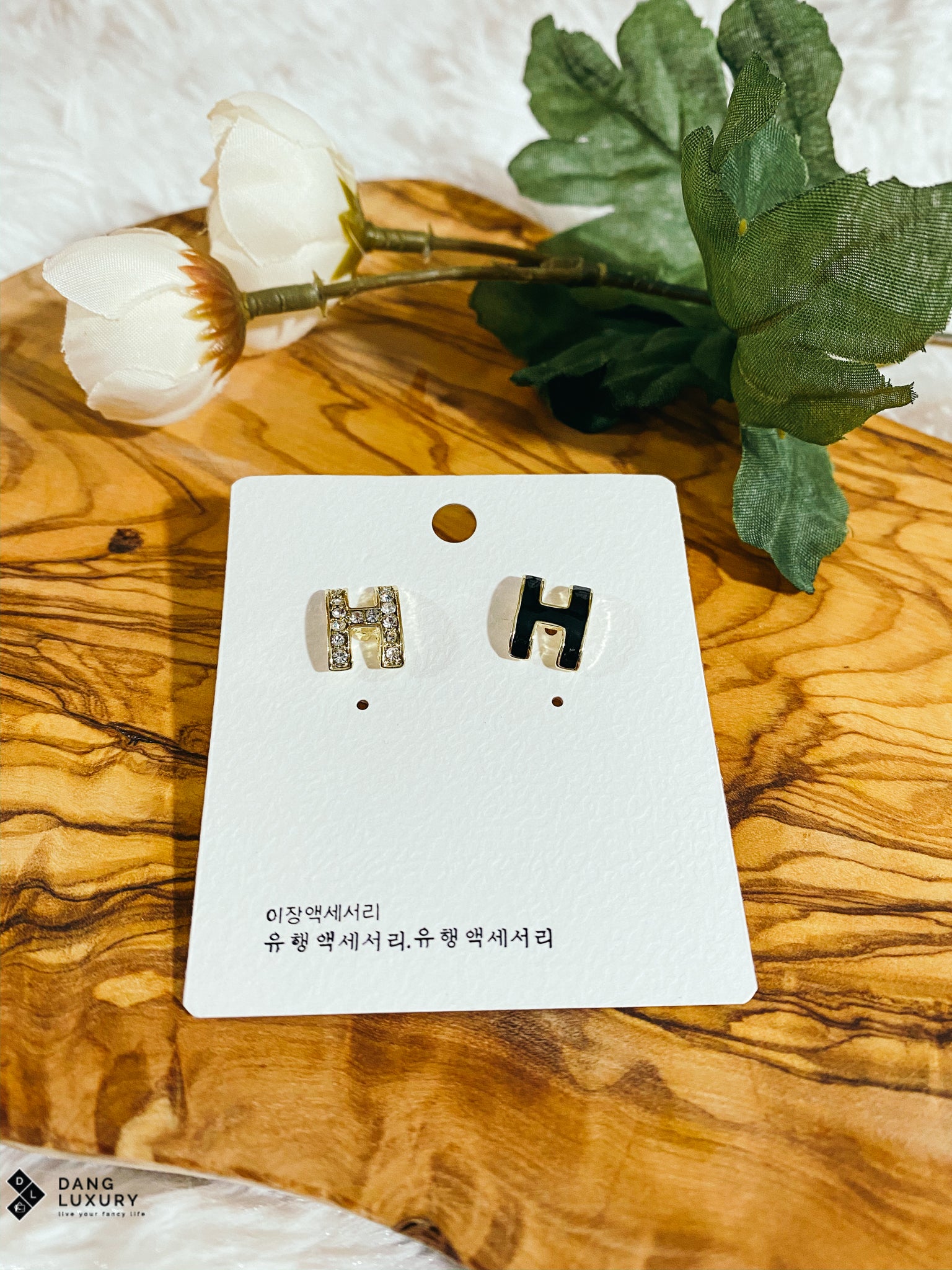 [TOP] HERMES Earring Studs