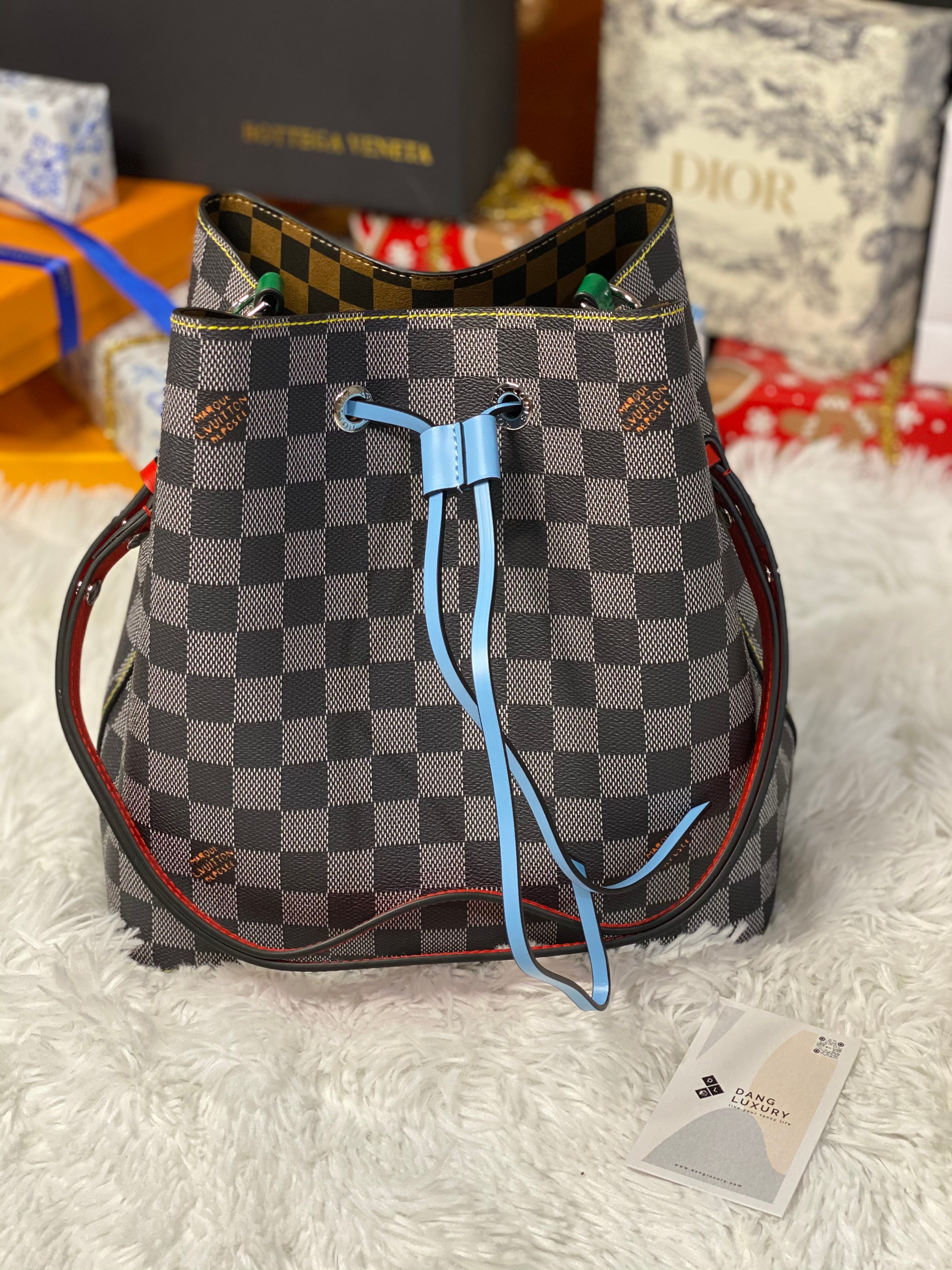 [TOP] Louis Vuitton LV Noe Bag 34x26x19cm- Damier Black/White Bag