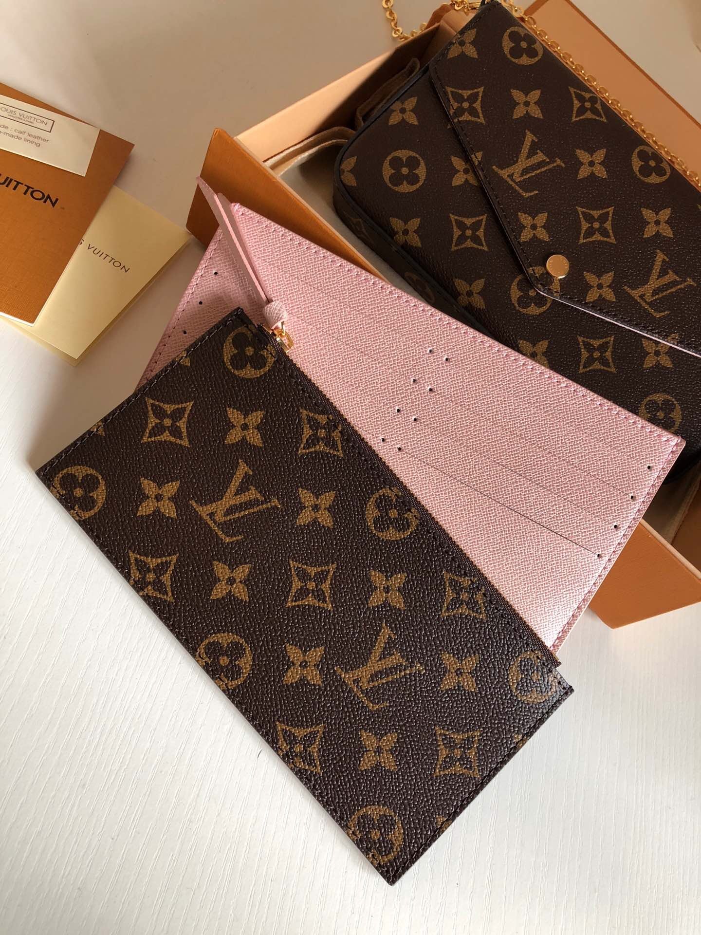 [TOP] Louis Vuitton LV Felicie Pochette Monogram 21X12X3cm - Light Pink