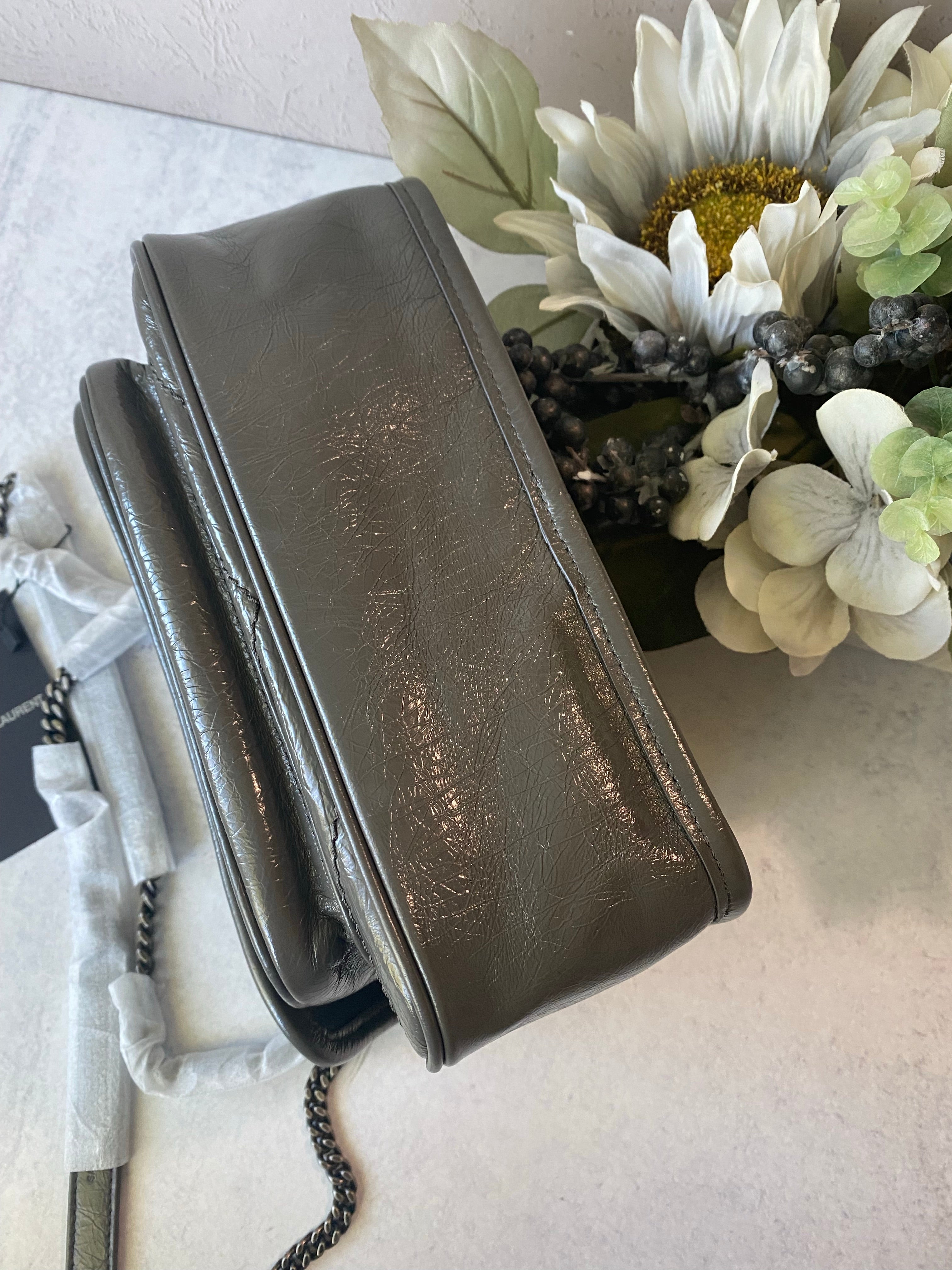 [TOP] Yves Saint Laurent YSL Nikki Small Wrinkle Bag - Dark Grey
