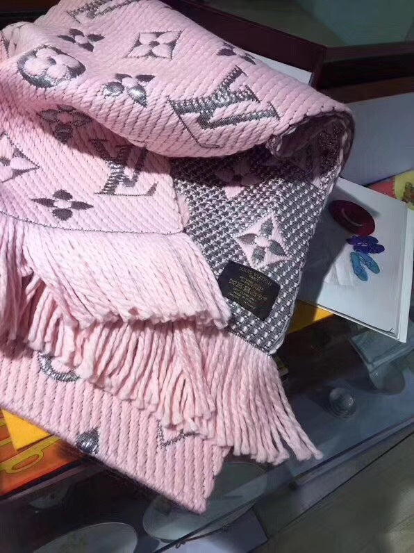 [TOP] Louis Vuitton LV L*V Verone Wool Silk Logomania Scarf - Pink