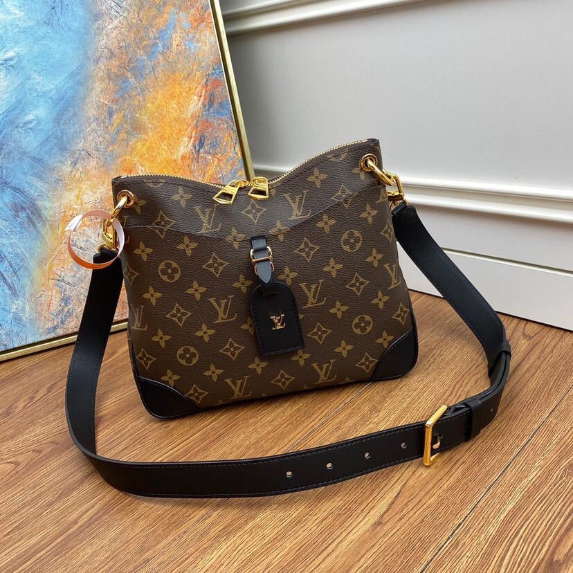 [TOP] Louis Vuitton LV ODEON MONOGRAM MM 28× 32 × 8 cm-Black