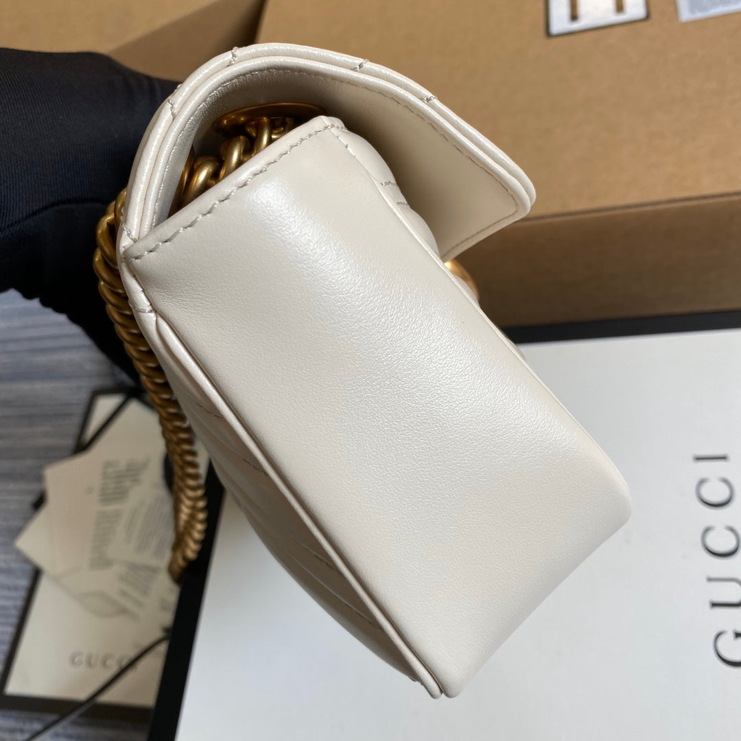 [TOP] GUCCI G*G Marmont Bag Mini 22cm - White
