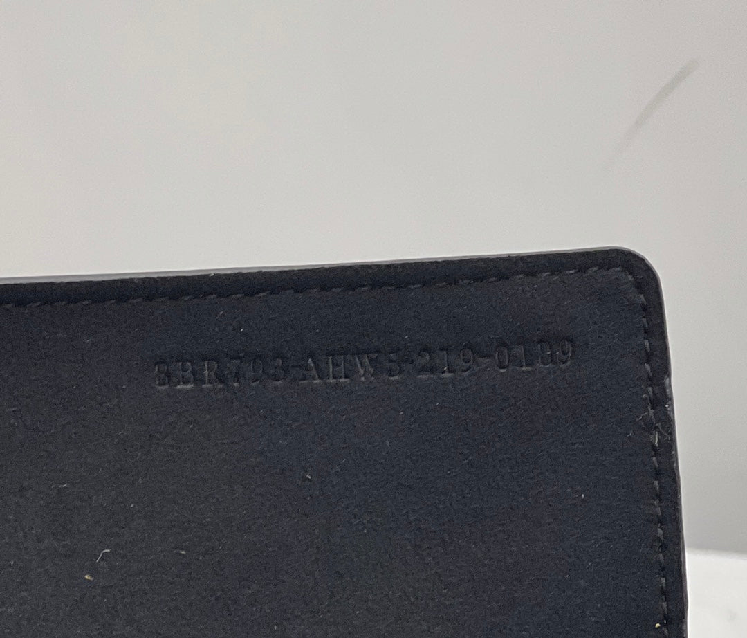 [TOP] FENDI FENDI Baguette Medium Chain Bag - Black