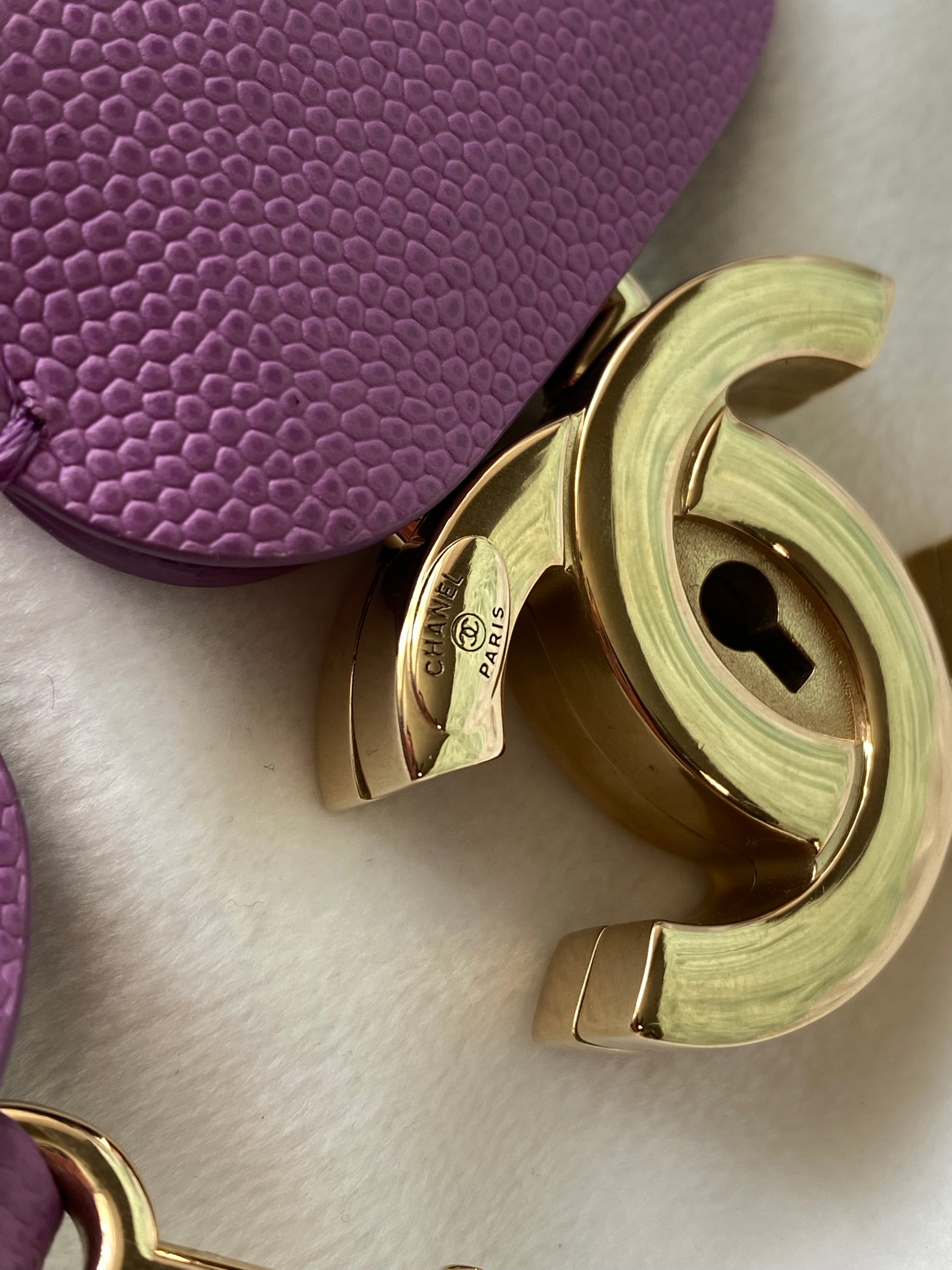 [TOP] CHANEL Vanity Case Caviar Quilted Medium - Purple
