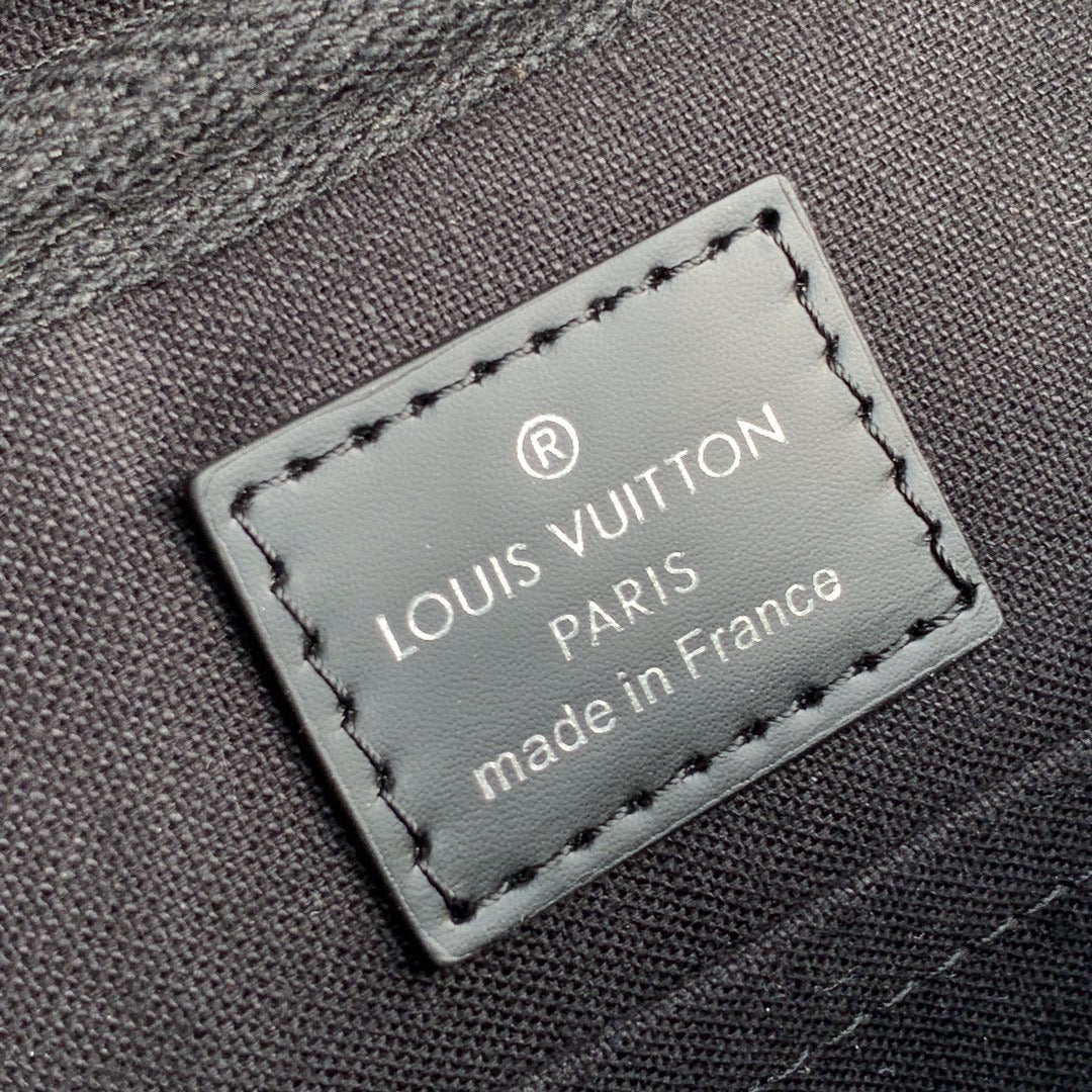 [TOP] Louis Vuitton LV  Ambler Damier Ebene Belt Bag 17 × 26 ×5 cm- Black