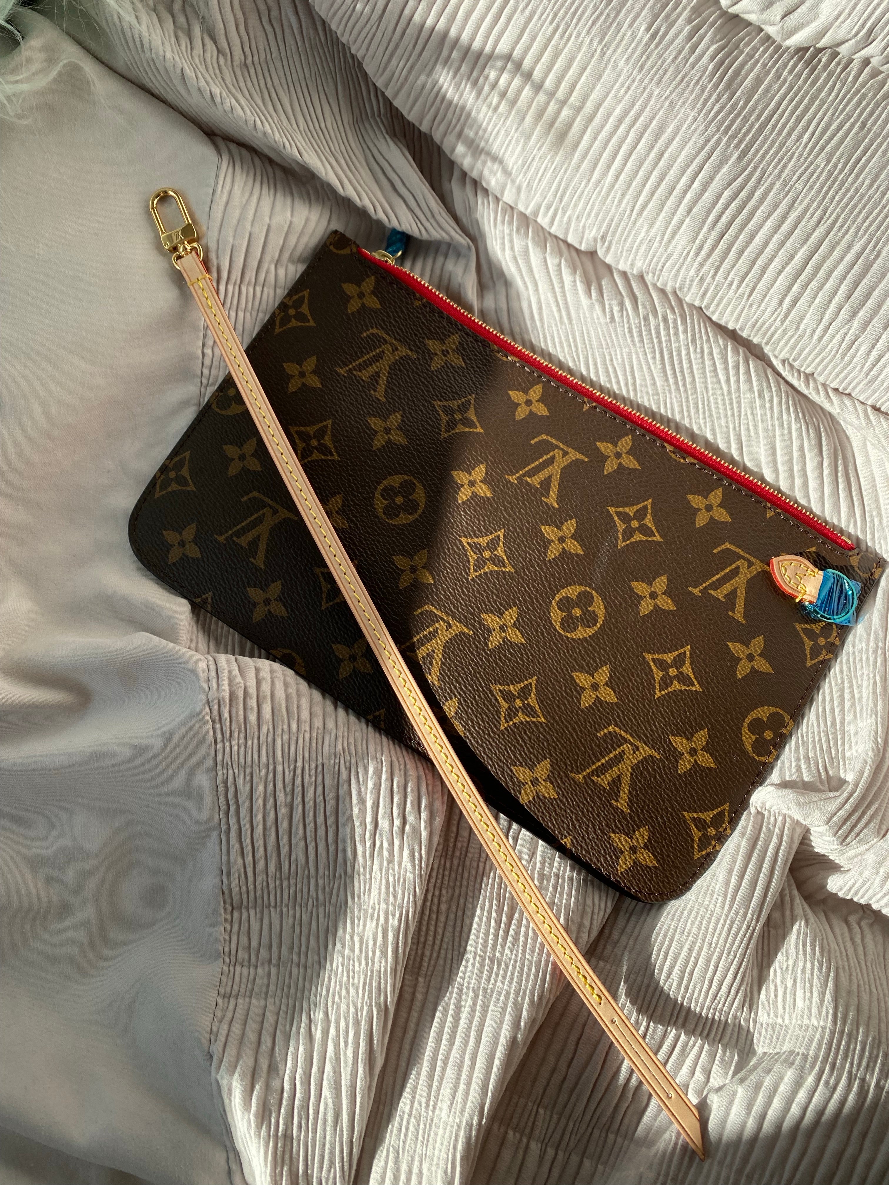 [TOP] Louis Vuitton LV  Neverfull MM Monogram Bag 32x17x28cm- RED