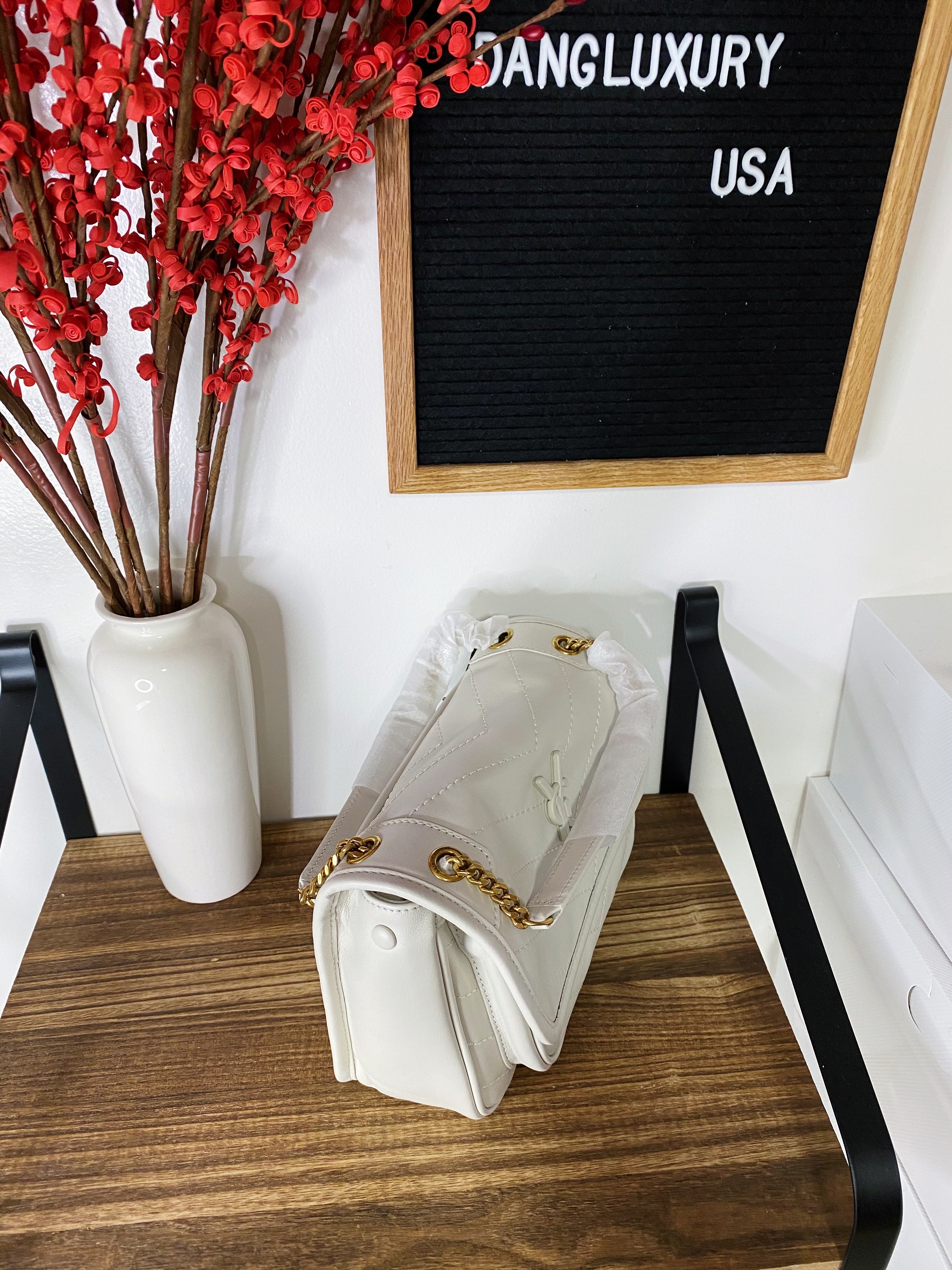 [TOP] Yves Saint Laurent YSL Nikki Small - OFF WHITE