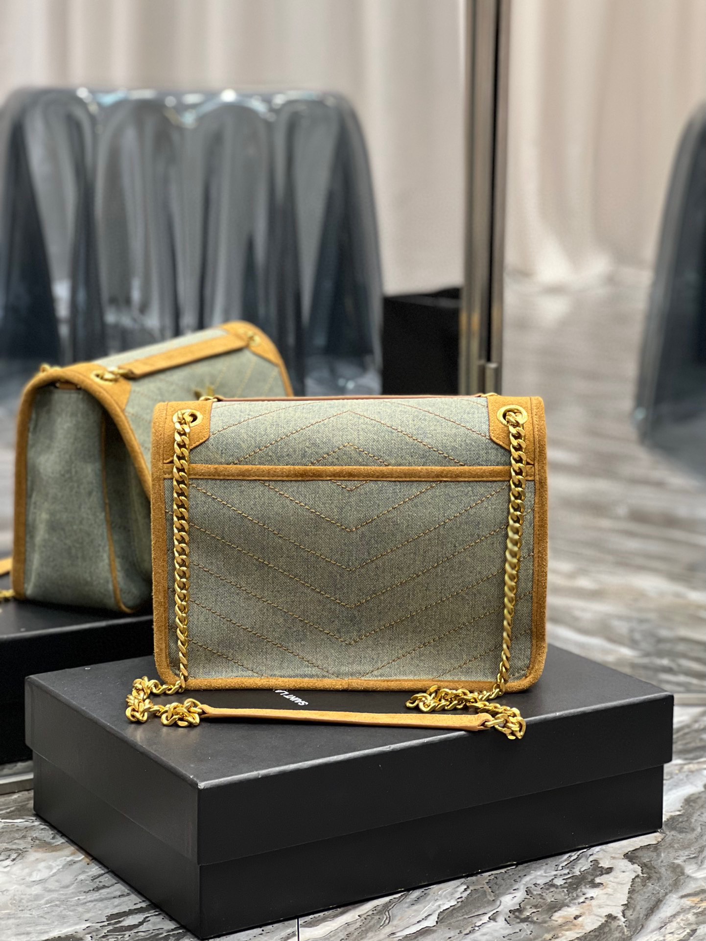 [TOP] Yves Saint Laurent YSL Niki Shoulder Bag - Green