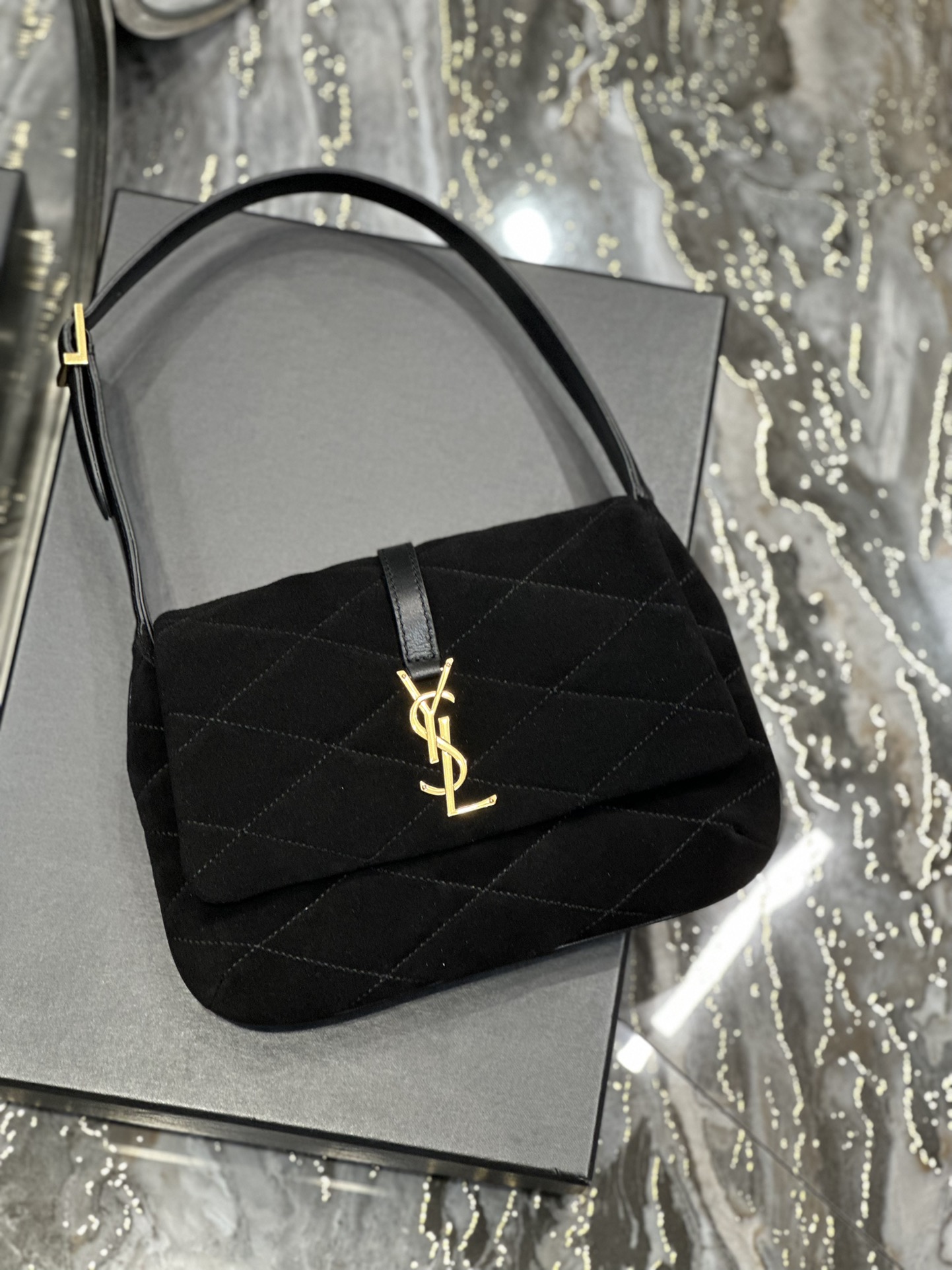 [TOP] Yves Saint Laurent YSL Le 57 Small Frosted Shoulder Bag - Black