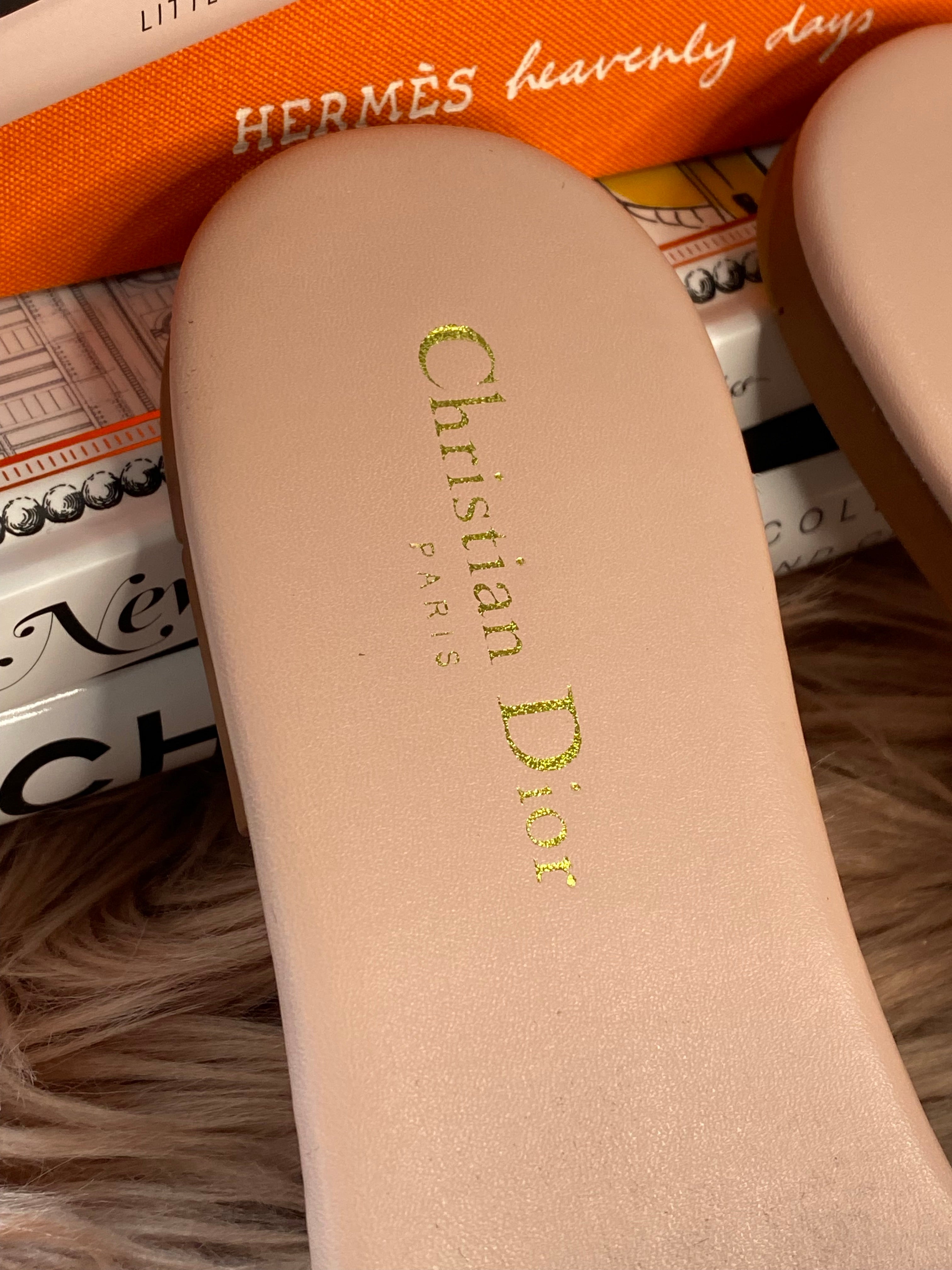 [TOP] Christian Dior Embroidered Dway Sandals - Light Pink