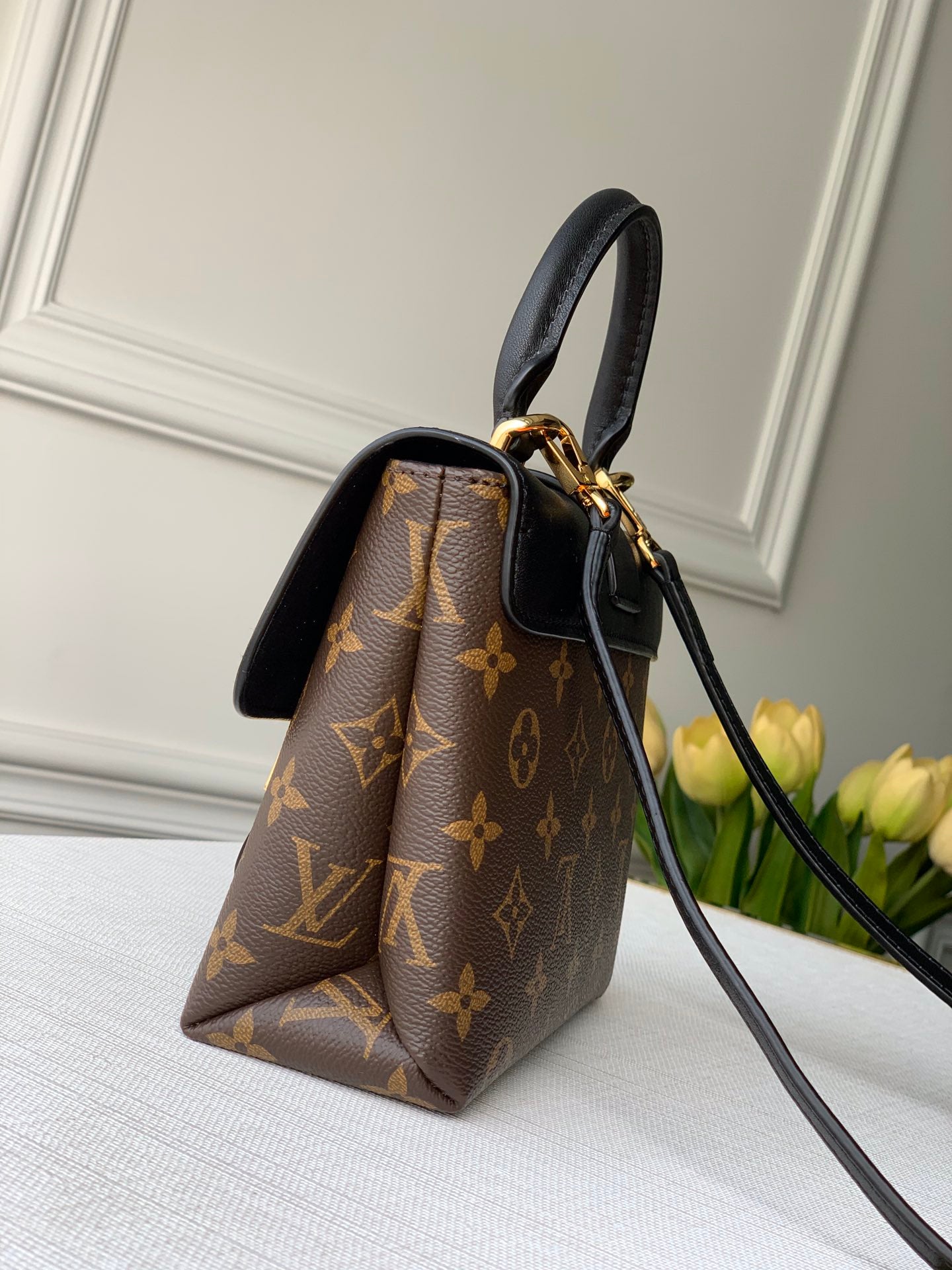 [TOP] Louis Vuitton LV Locky BB Bag Monogram 20.0 x 16.0 x 7.5 cm- Black