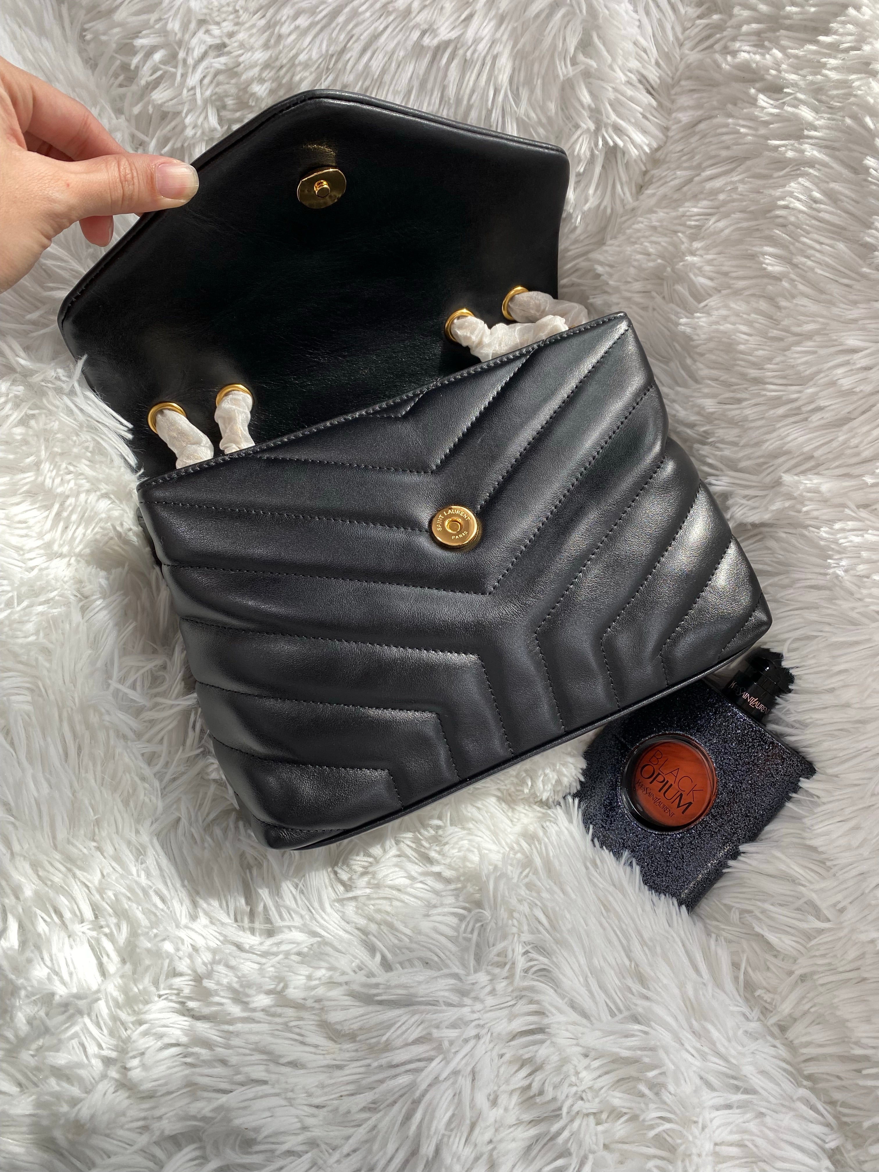 [TOP] Yves Saint Laurent YSL LouLou Medium Bag 25cm - Black With GHW