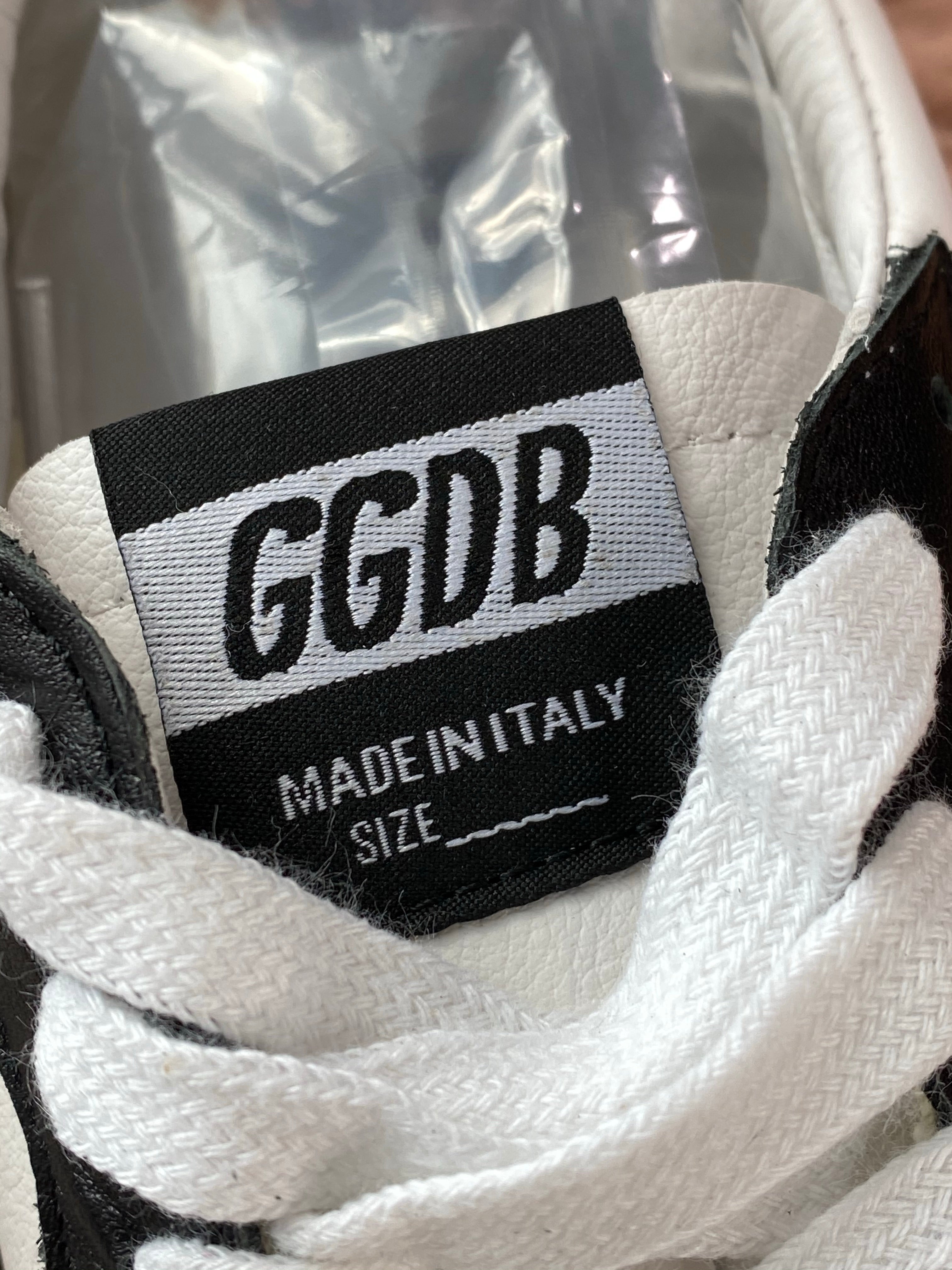 [TOP] GGDB Ball Star Glittery Star - Black and Silver Star