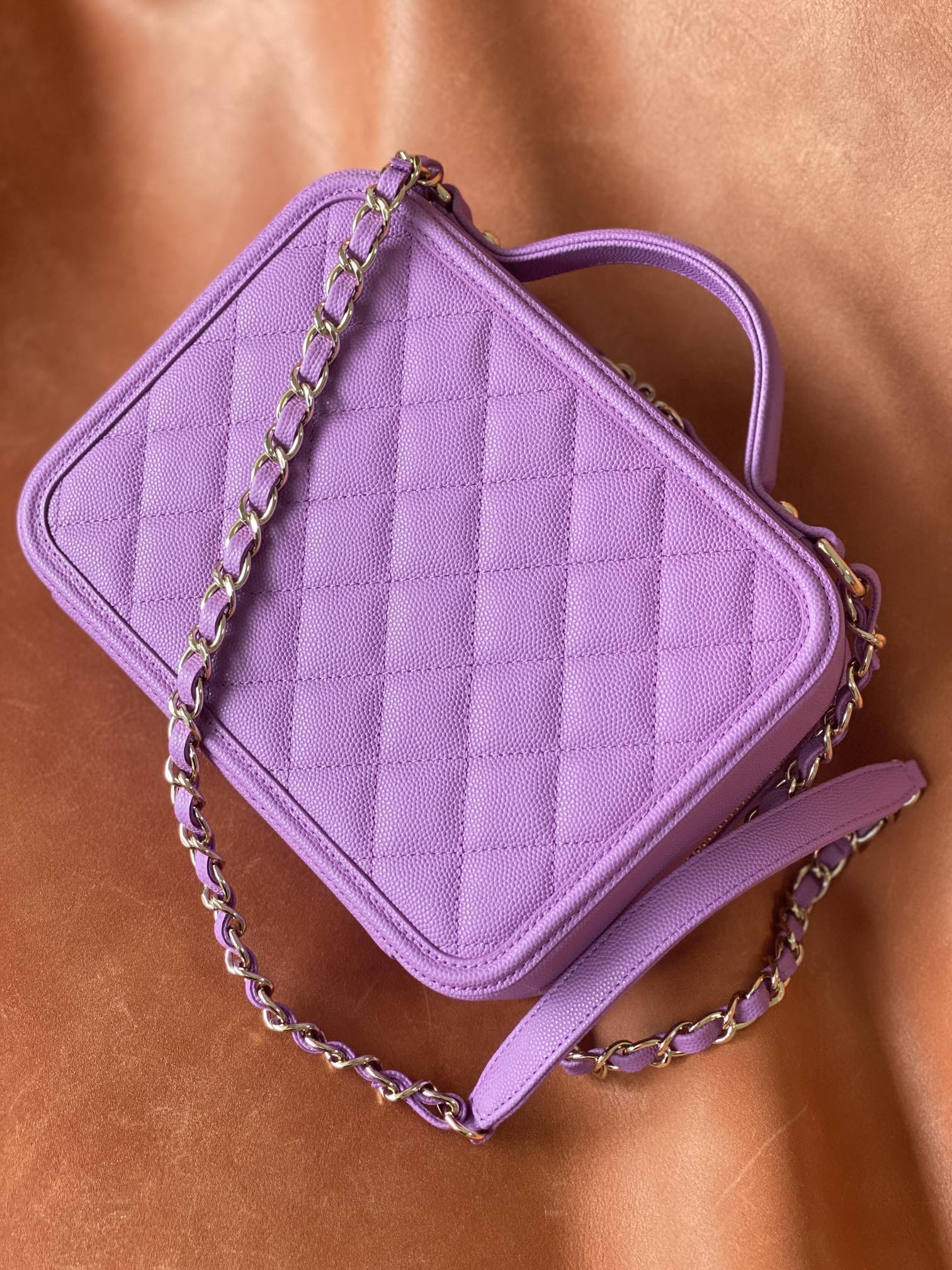 [TOP] CHANEL Vanity Case Medium - Purple
