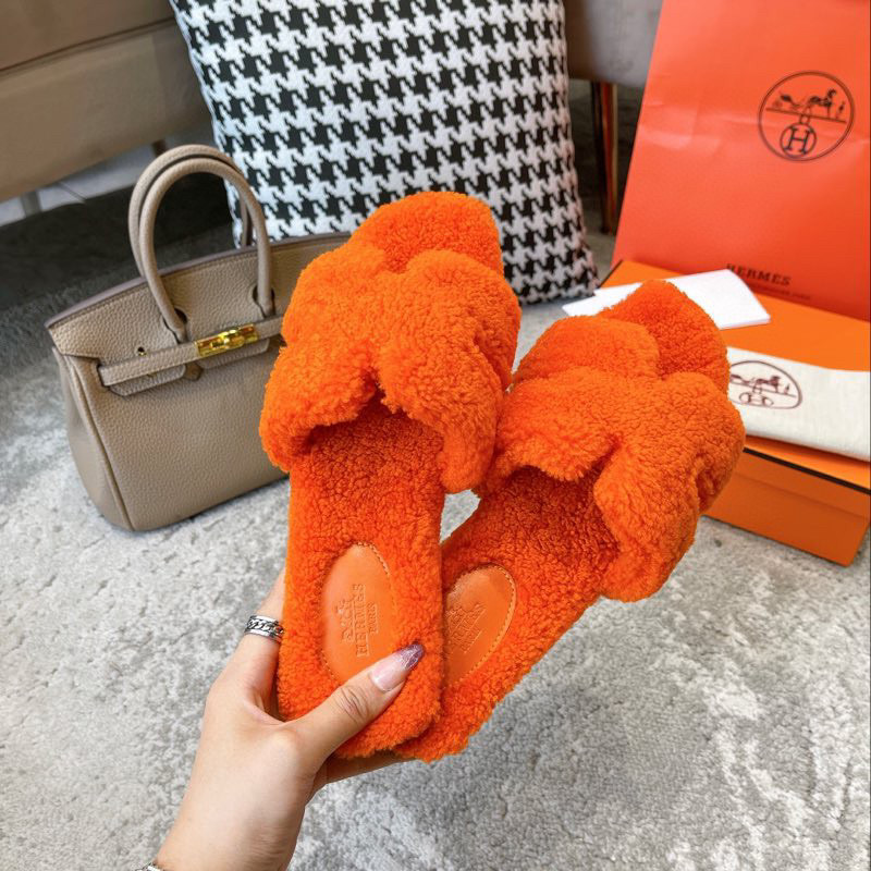 [TOP] HERMES Oran Shearling Sandals - Collection