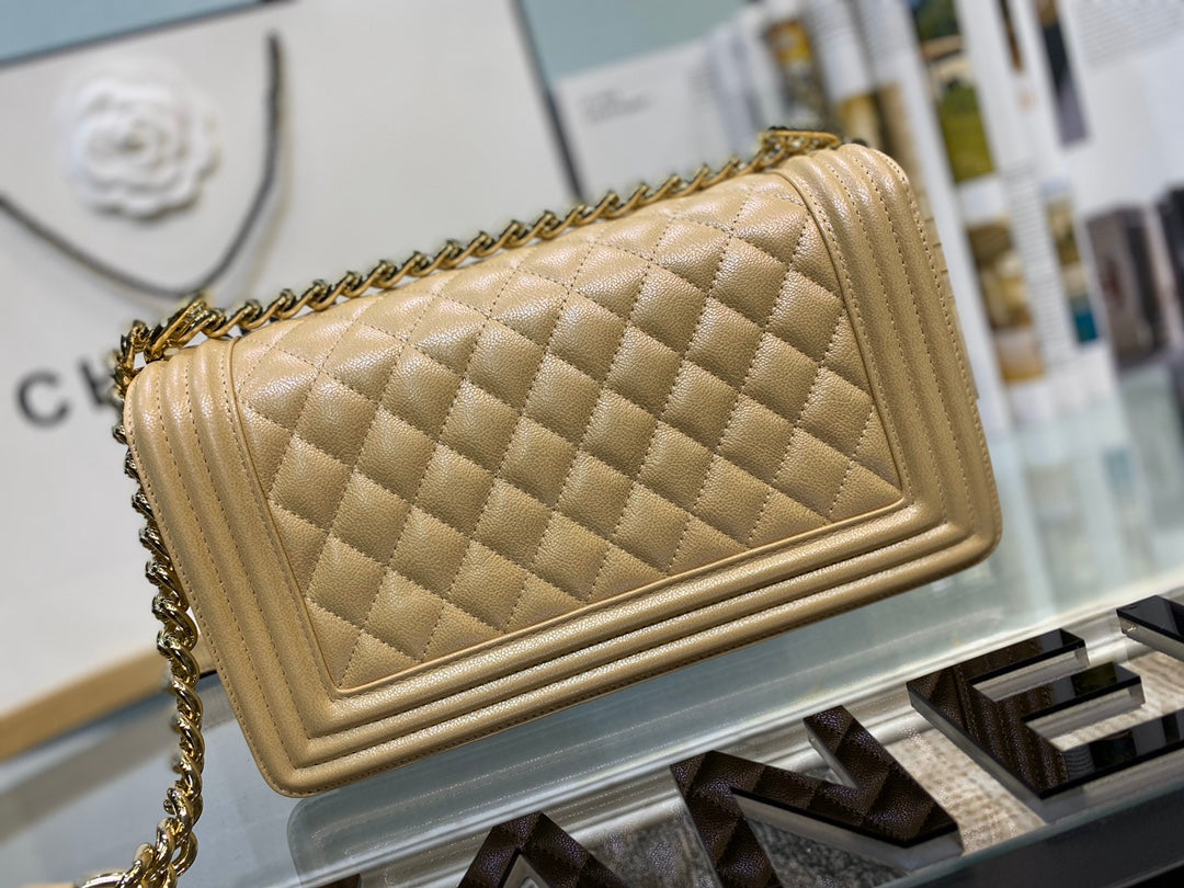 [TOP] CHANEL Le Boy Bag Caviar Skin Medium 25cm - Beige