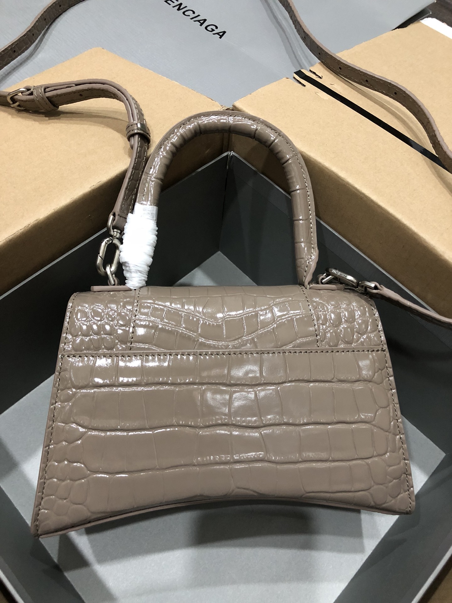 [TOP] BALENCIAGA Crocodile-Print Hourglass Bag 19/23cm - Brown