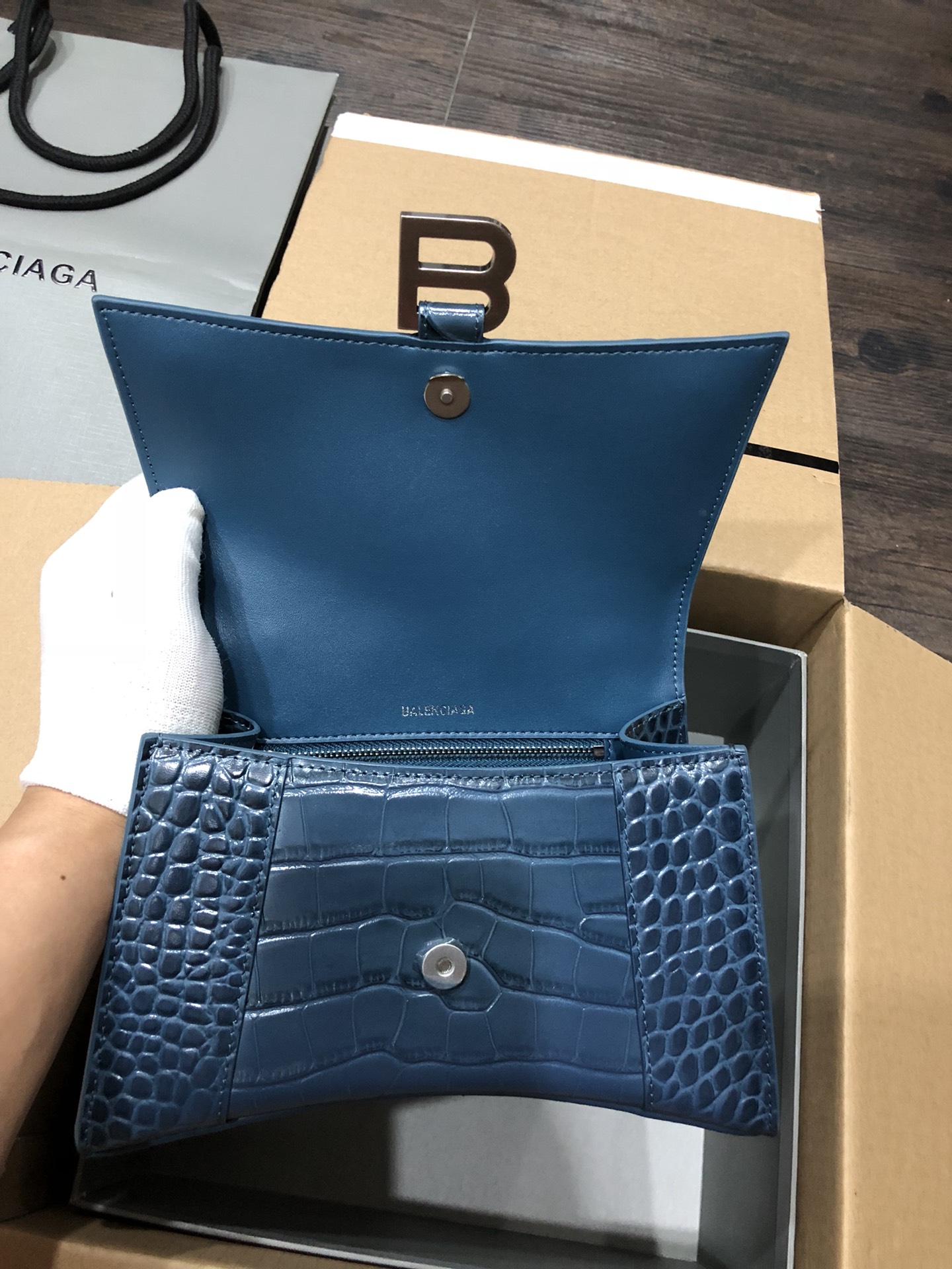 [TOP] BALENCIAGA Crocodile-Print Hourglass Bag 19/23cm - Blue