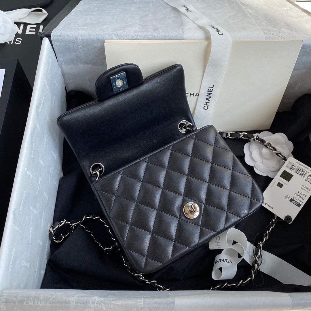 [TOP] CHANEL Classic Flap Bag Lambskin Mini 20cm - Black & SHW