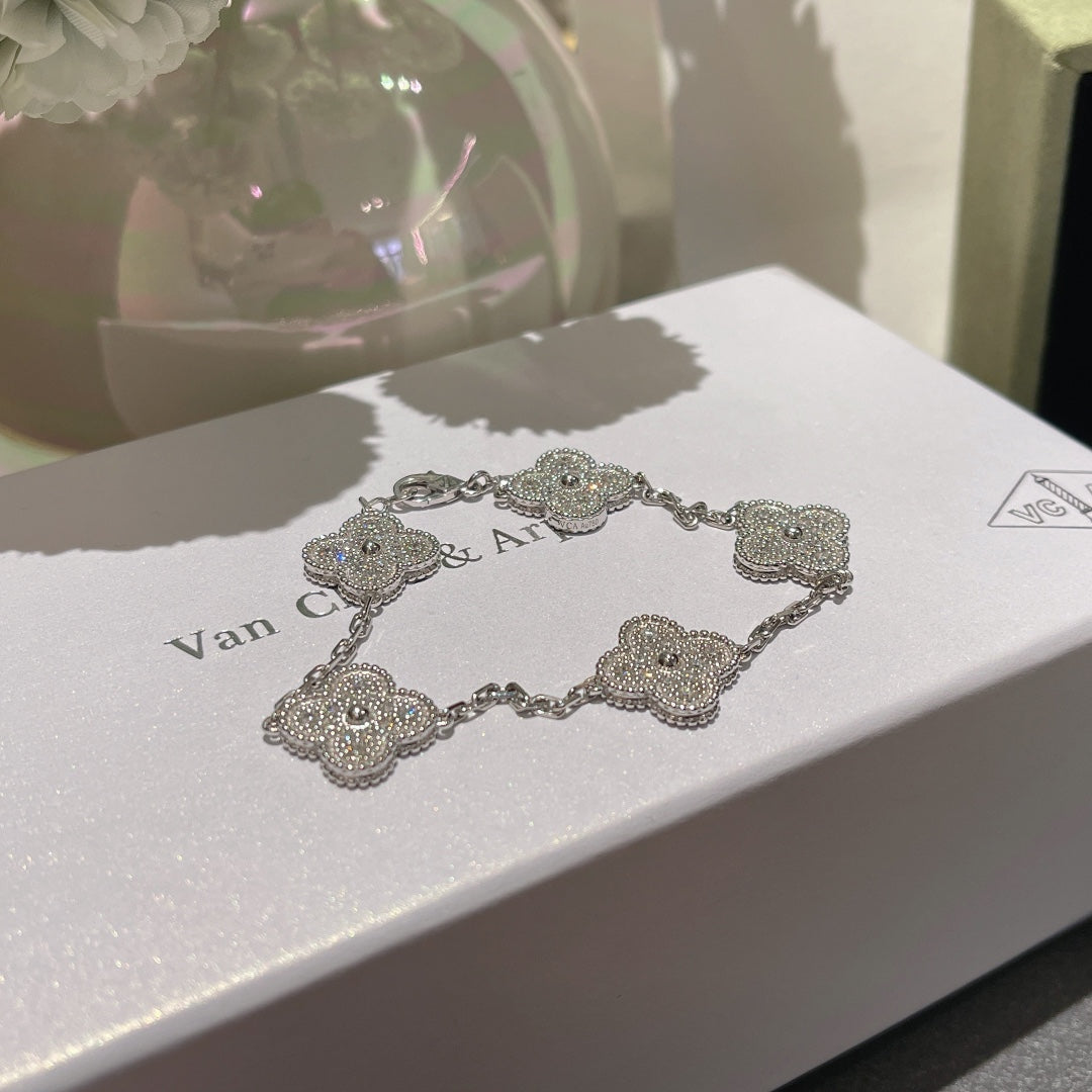 [TOP] Van Cleef & Arpels VCA Alhmabra 5 Motifs Stones Bracelet - Silver