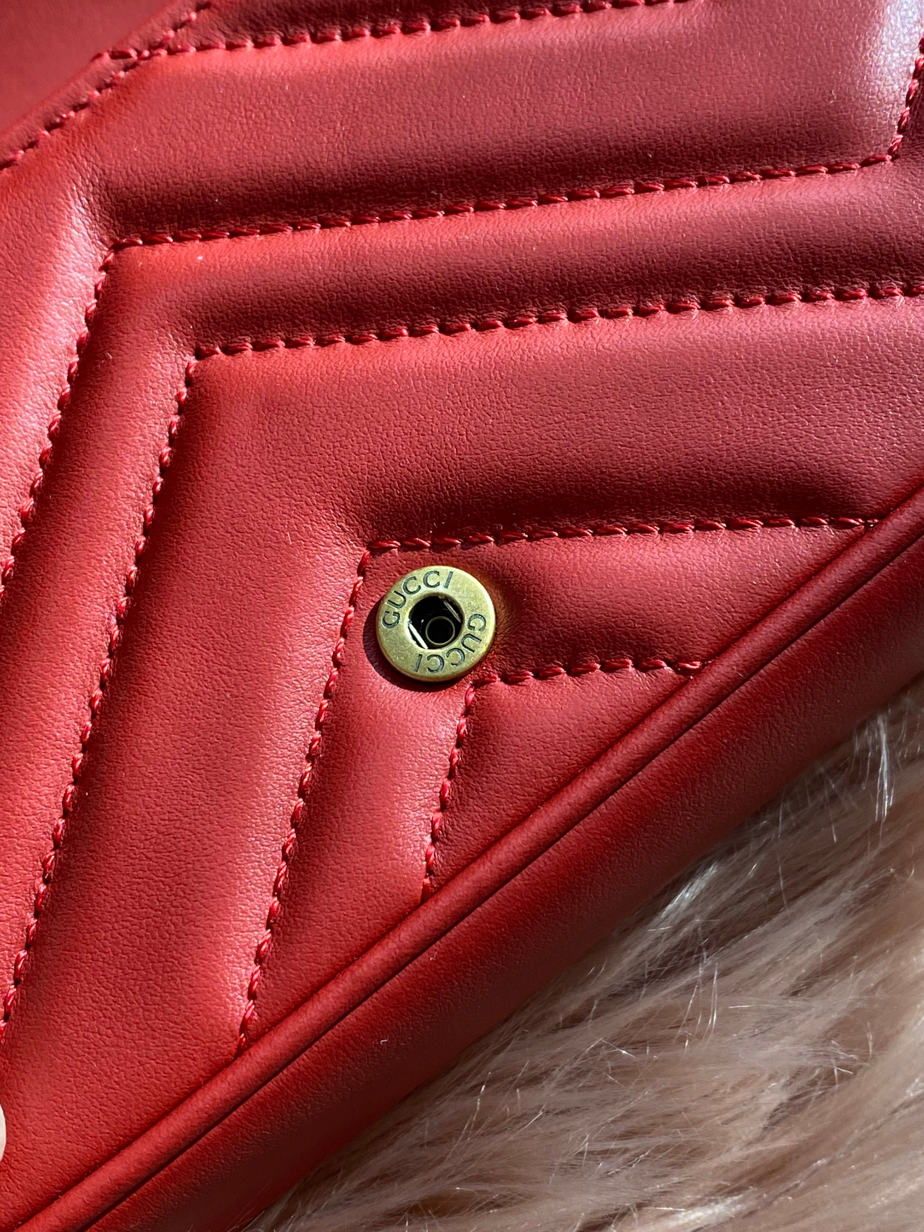 [TOP] GUCCI GG Marmont Bag Super Mini 16.5 - Red