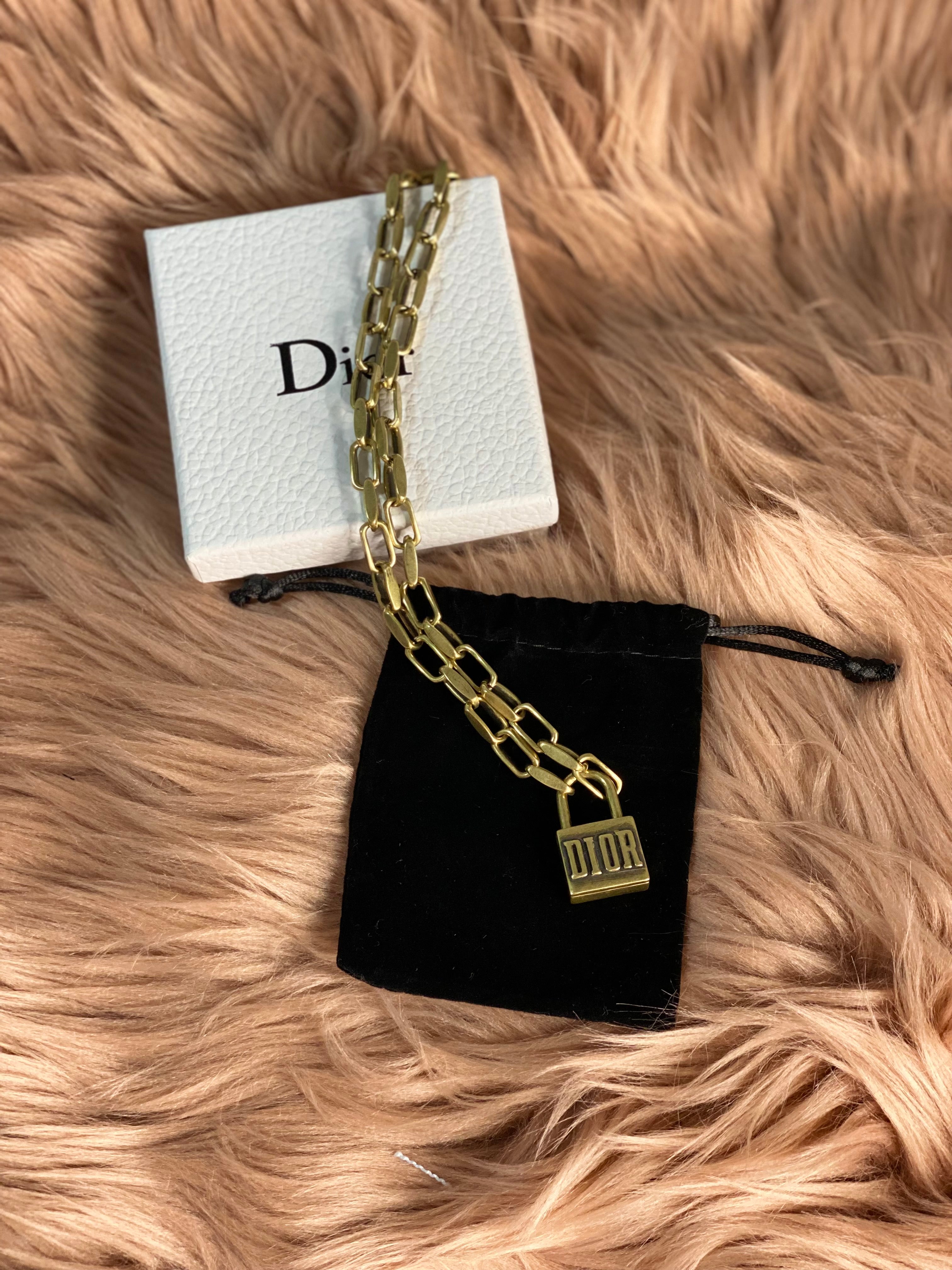 [TOP] Christian Dior Vintage Lock Necklace