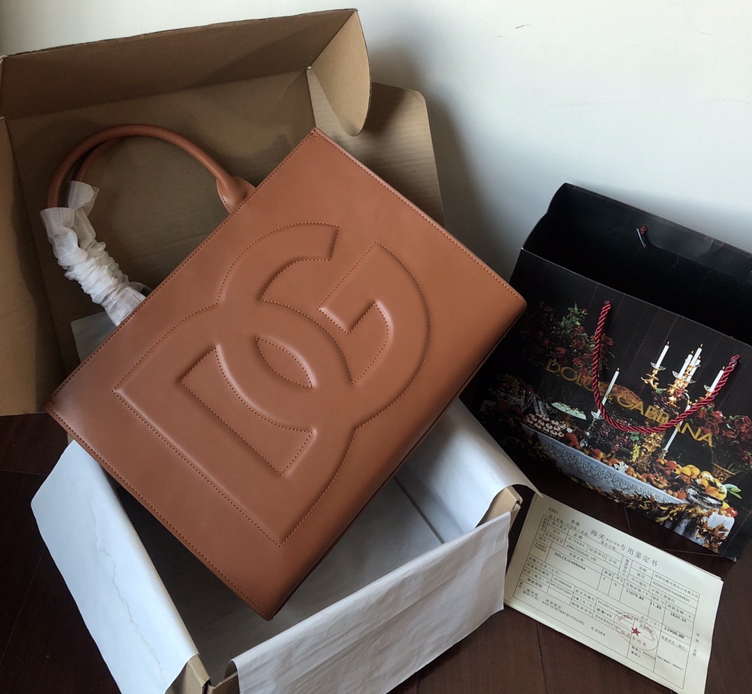 [TOP] Dolce & Gabbana D&G  Calfskin DG Logo Bag Shopper Bag 37×28×11.5 - 4 Color