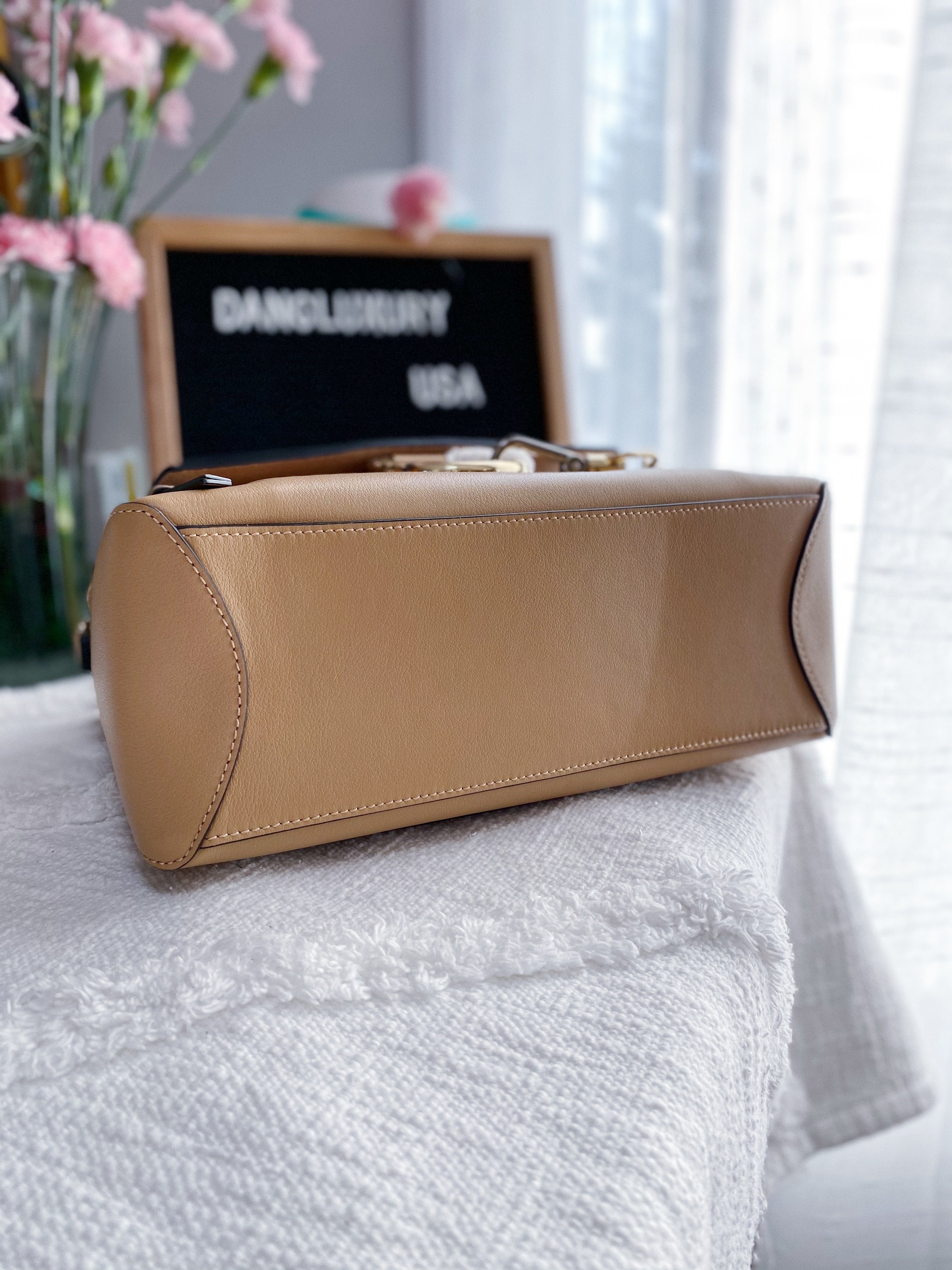 [TOP] Chloe Small Faye Leather Satchel - BEIGE