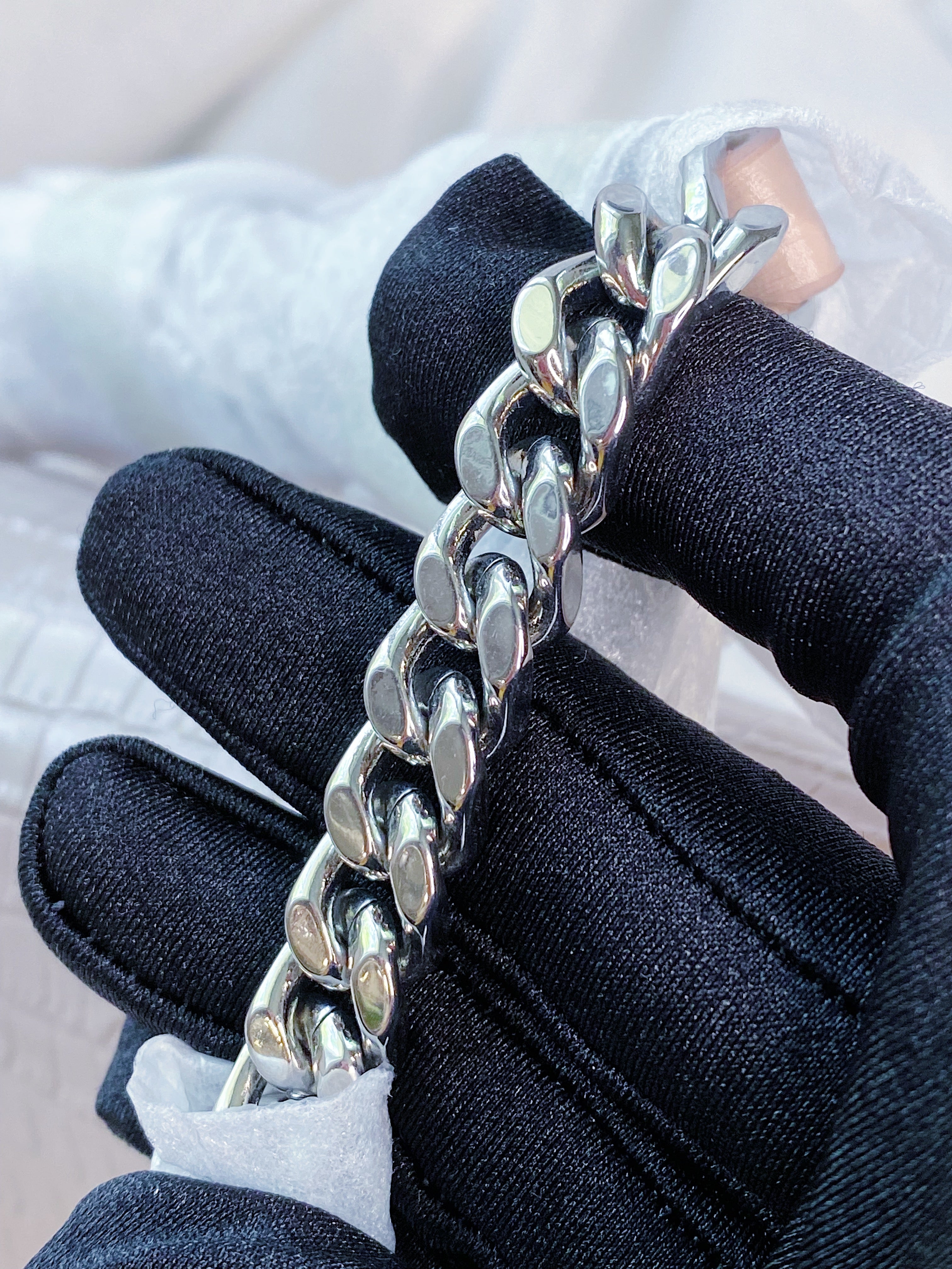 [TOP] Yves Saint Laurent YSL Pink Small Monogram Sunset Croc Embossed Leather Bag