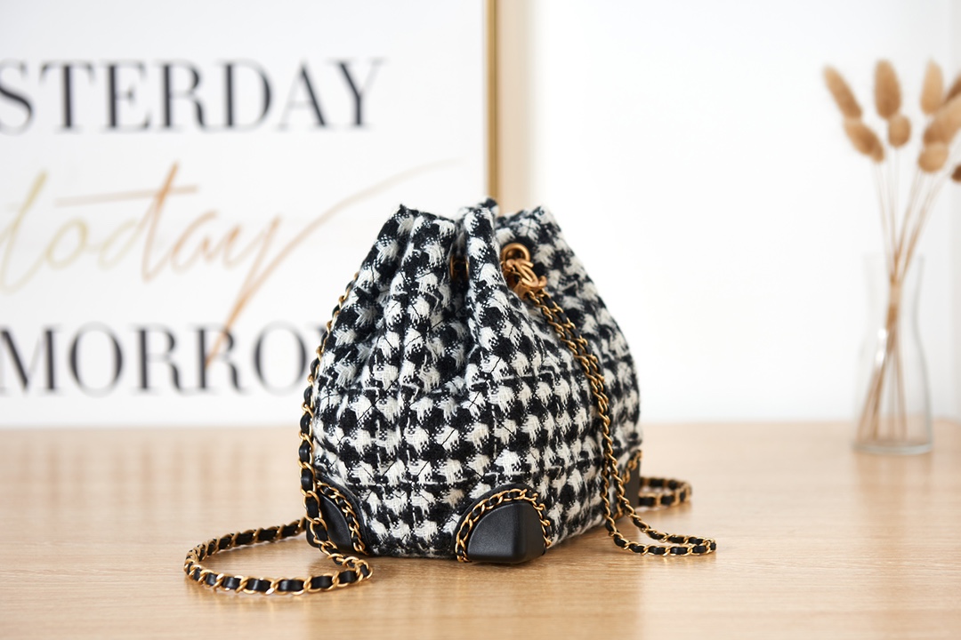 [TOP] CHANEL Tweed Mini BackPack Bag 18*19.5*14cm - Black & GHW