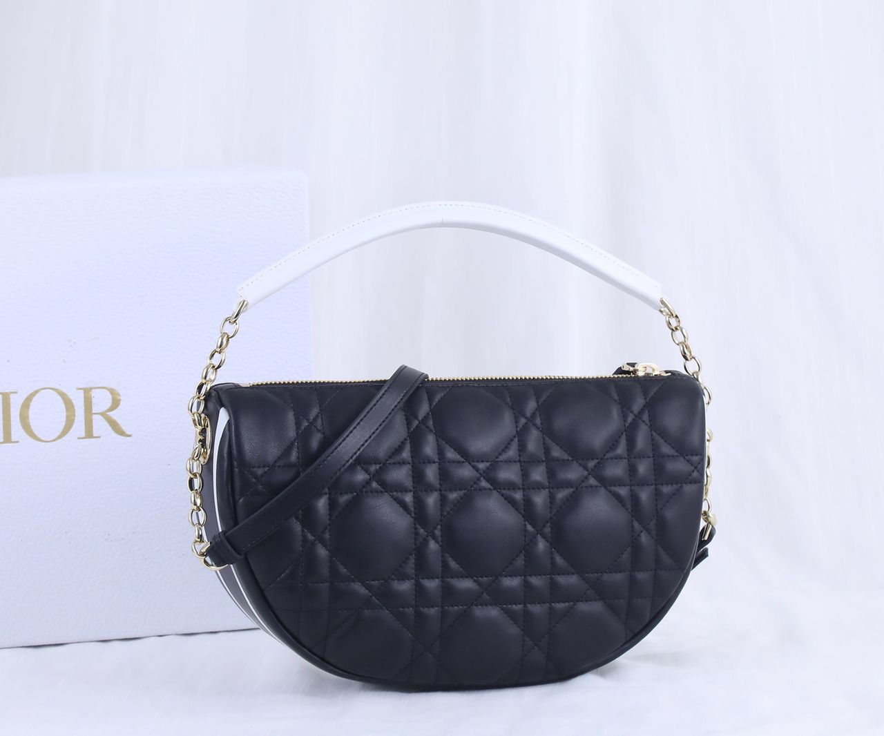 [TOP] Christian Dior Vibe Hobo Bag Medium - Black