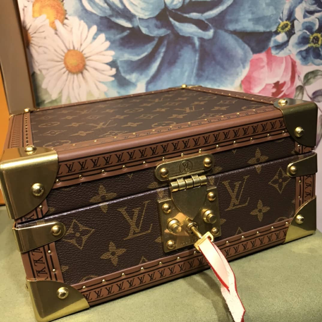 [TOP] Louis Vuitton LV Jewelry Box - Brown