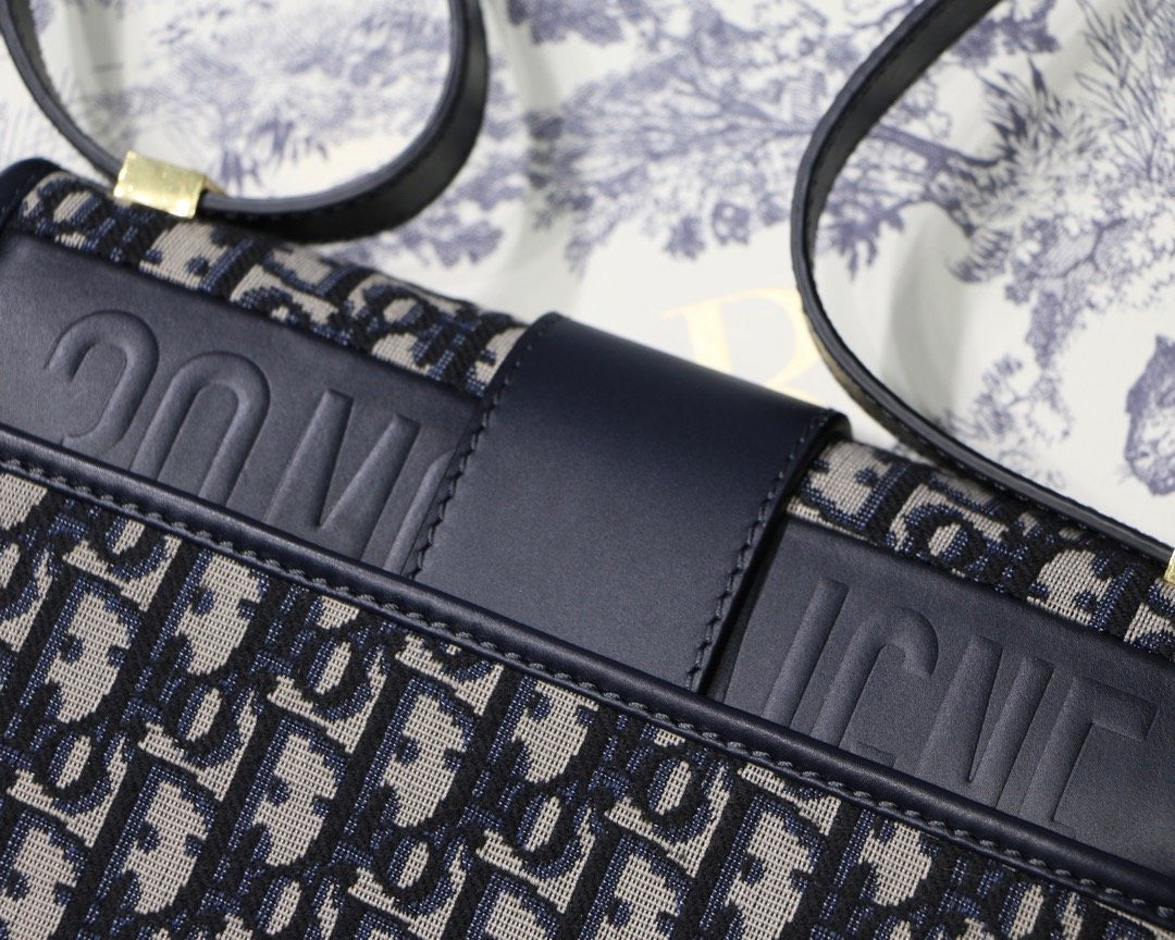 [TOP] Christian Dior 30 Montaigne Bag Oblique