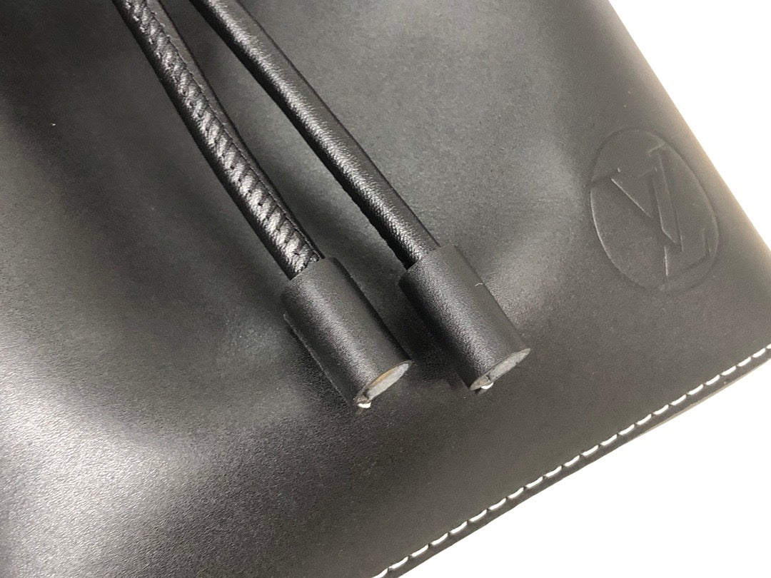 [TOP] Louis Vuitton LV L*V Neonoe BB Bucket Epi Bag - Black