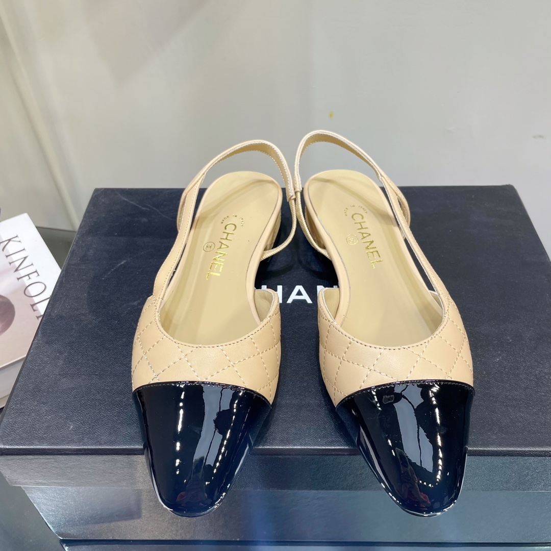 [TOP] CHANEL Two Tone Plaid Flats  - 4 Colours