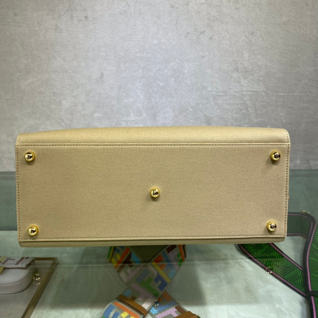 [TOP] FENDI Sunshine Canvas Bag