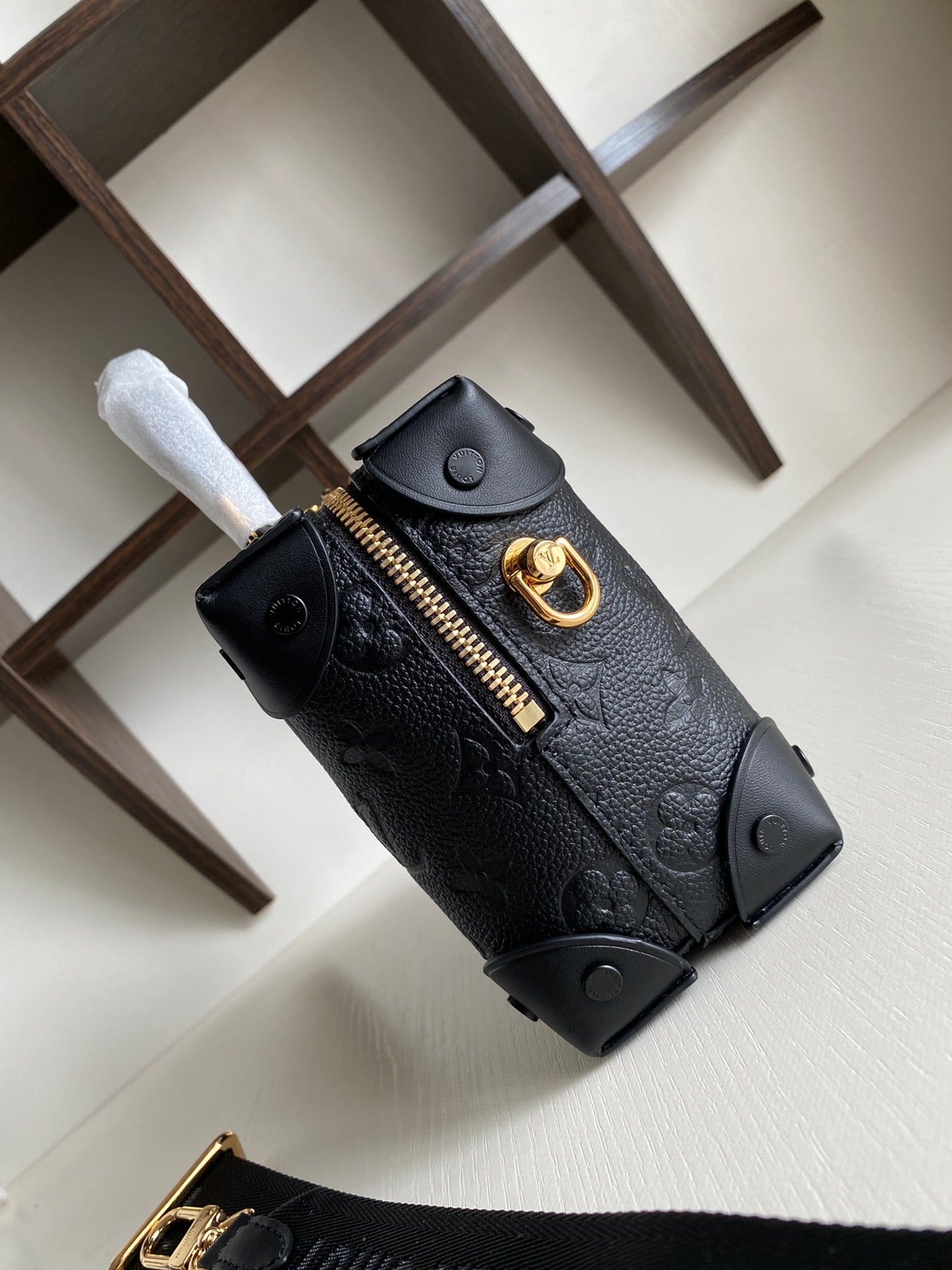 [TOP] Louis Vuitton LV Petite Malle Souple Empreinte Bag 20 x 14 x 7.5 cm - Black