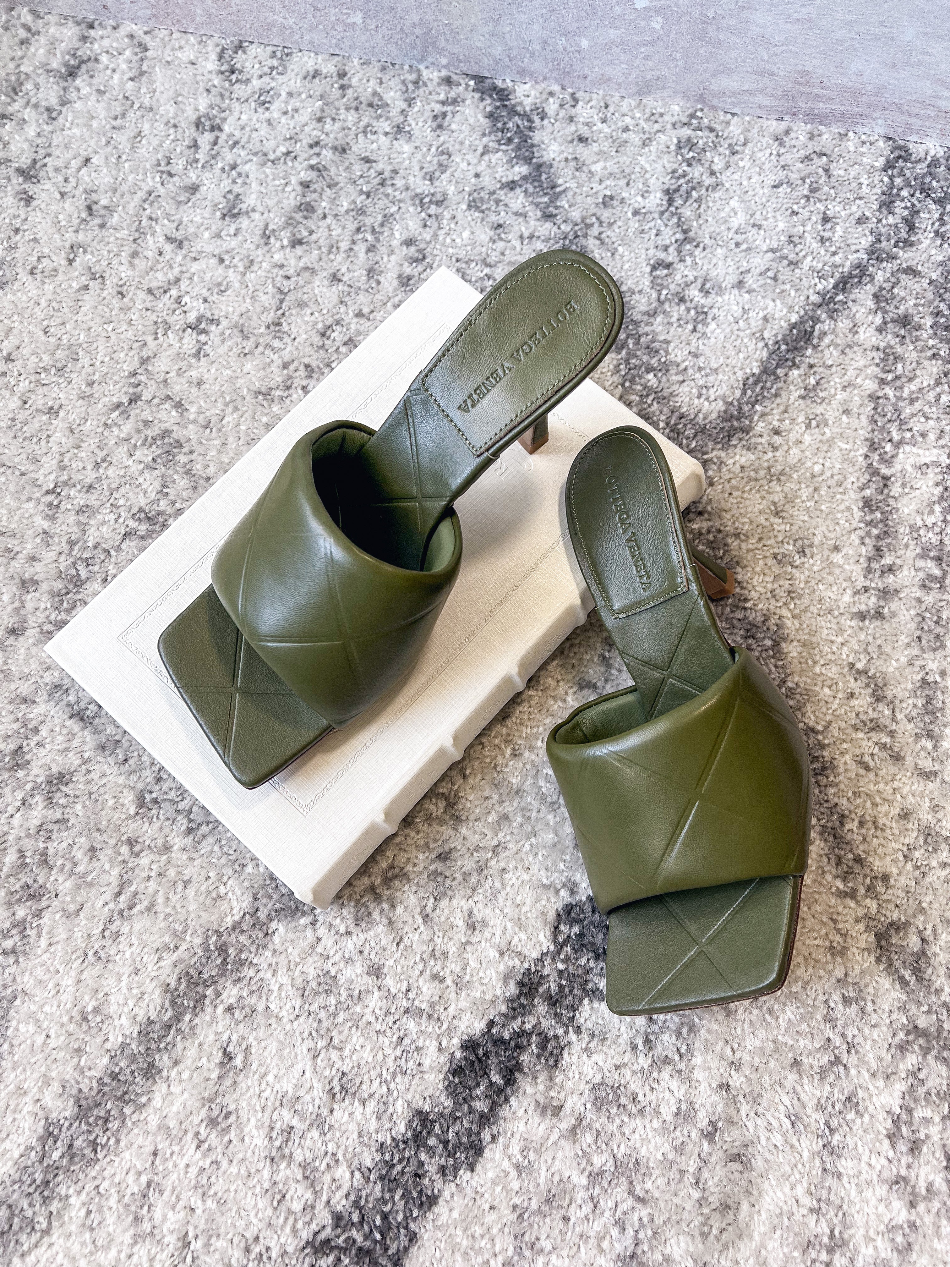 [TOP] Bottega Veneta BV BV Quilted Leather Lido Heeled Mule - Dark Green