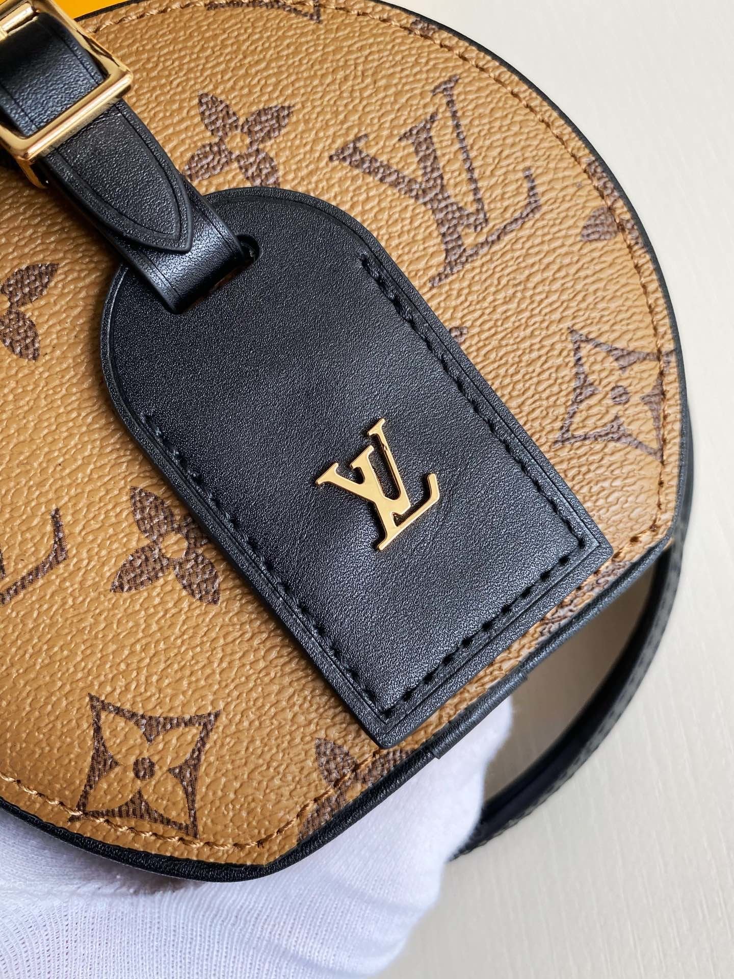 [TOP] Louis Vuitton LV Mini Boite Chapeau - Reverse Monogram