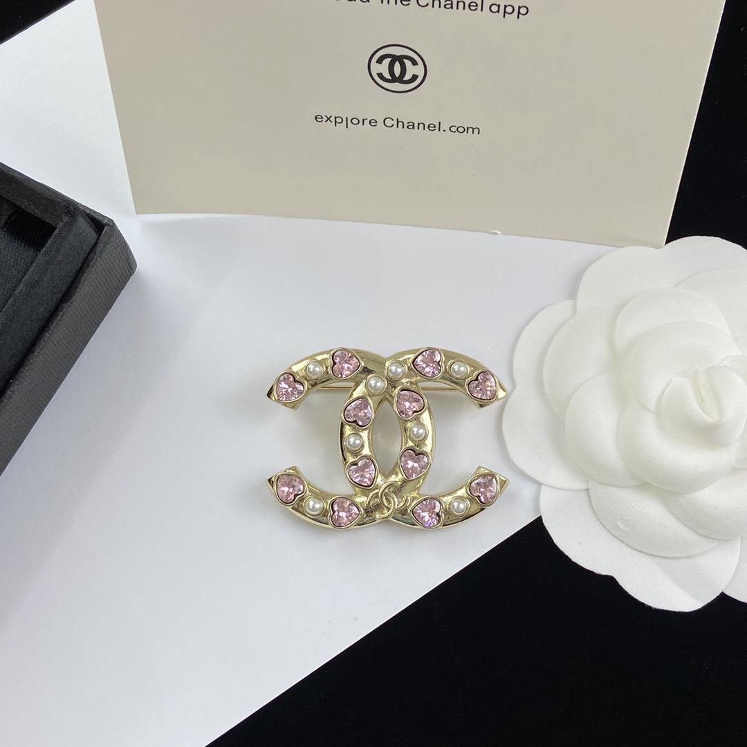 [TOP] CHANEL Brooch Collections