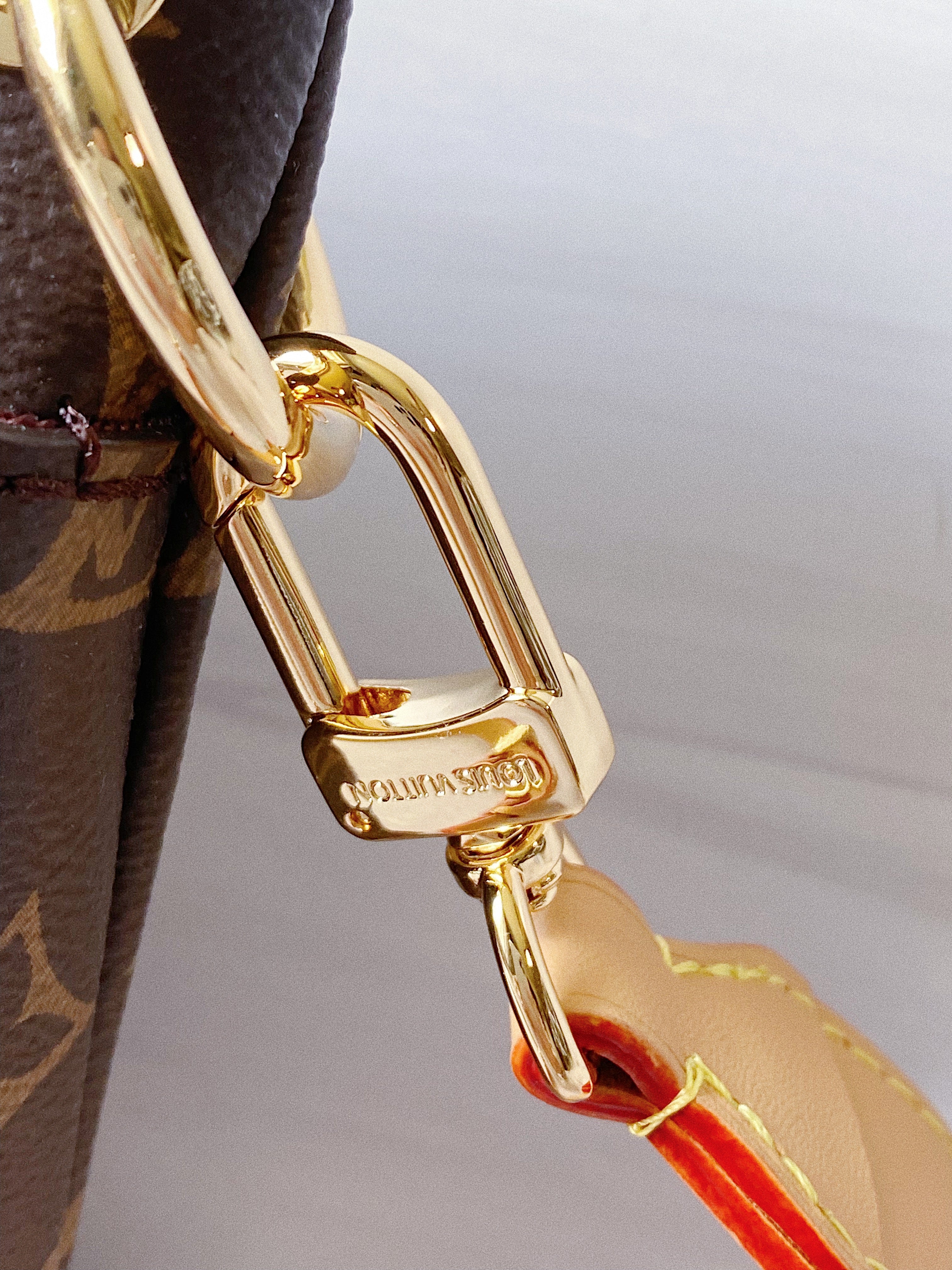 [TOP] Louis Vuitton LV Odeon Monogram Crossbody Bag 28x25x9cm - Beige Trim Leather