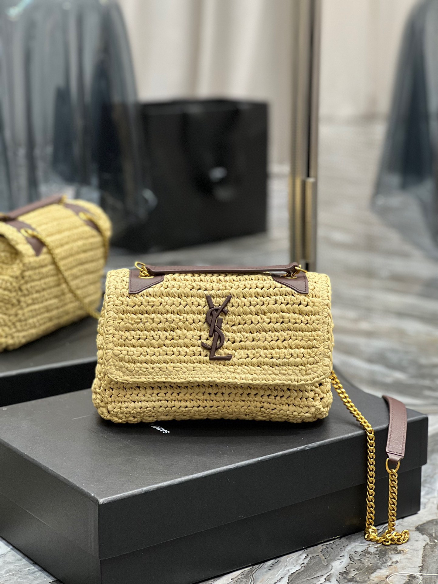 [TOP] Yves Saint Laurent YSL Niki Straw Bag