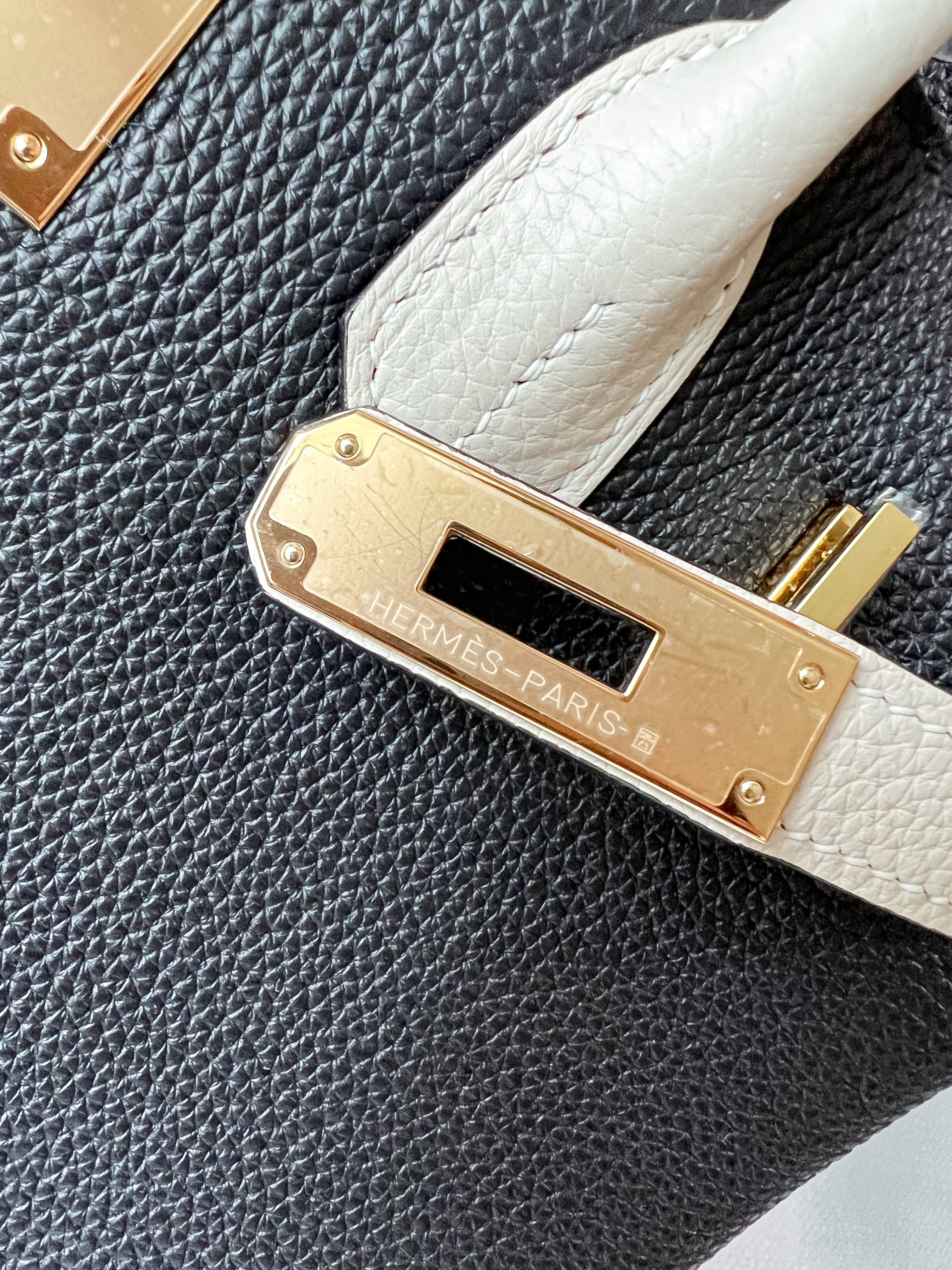 [TOP] HERMES Birkin 2 Tones Togo Leather 30cm- Cream and Black (Customised)
